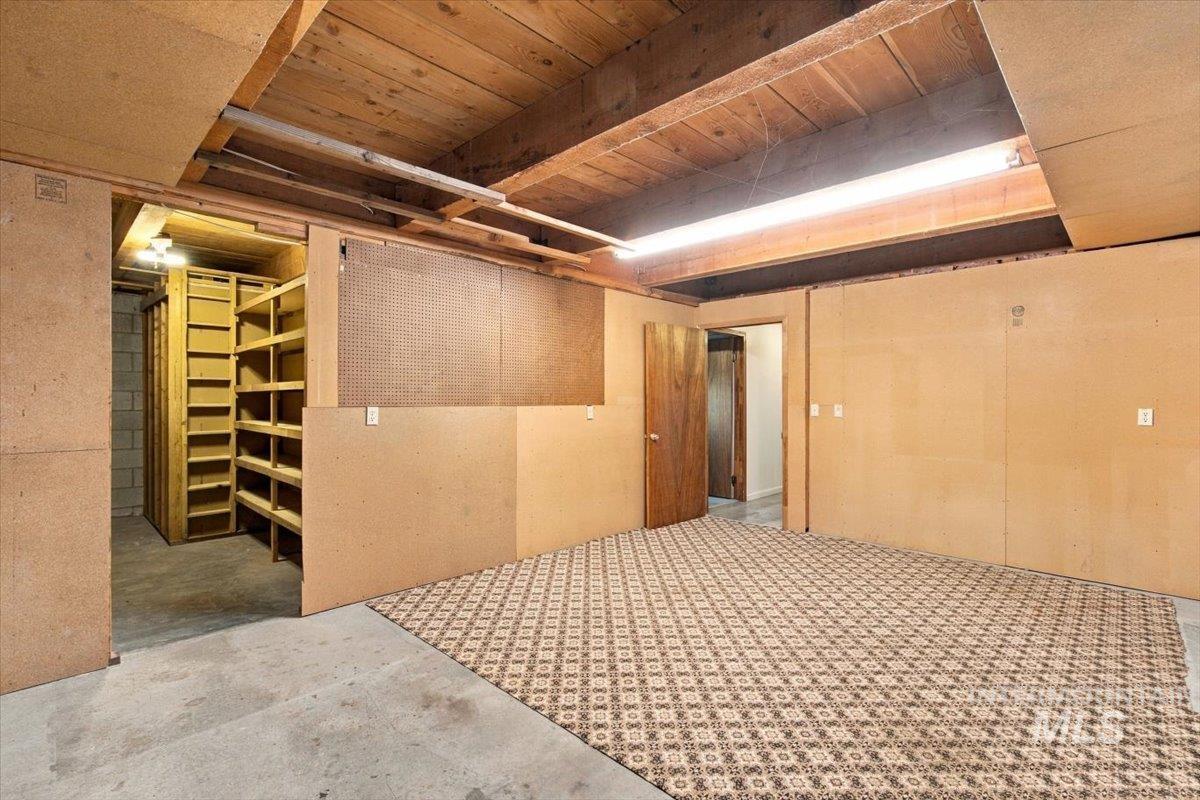 10201 Willis Rd. Property Photo 30