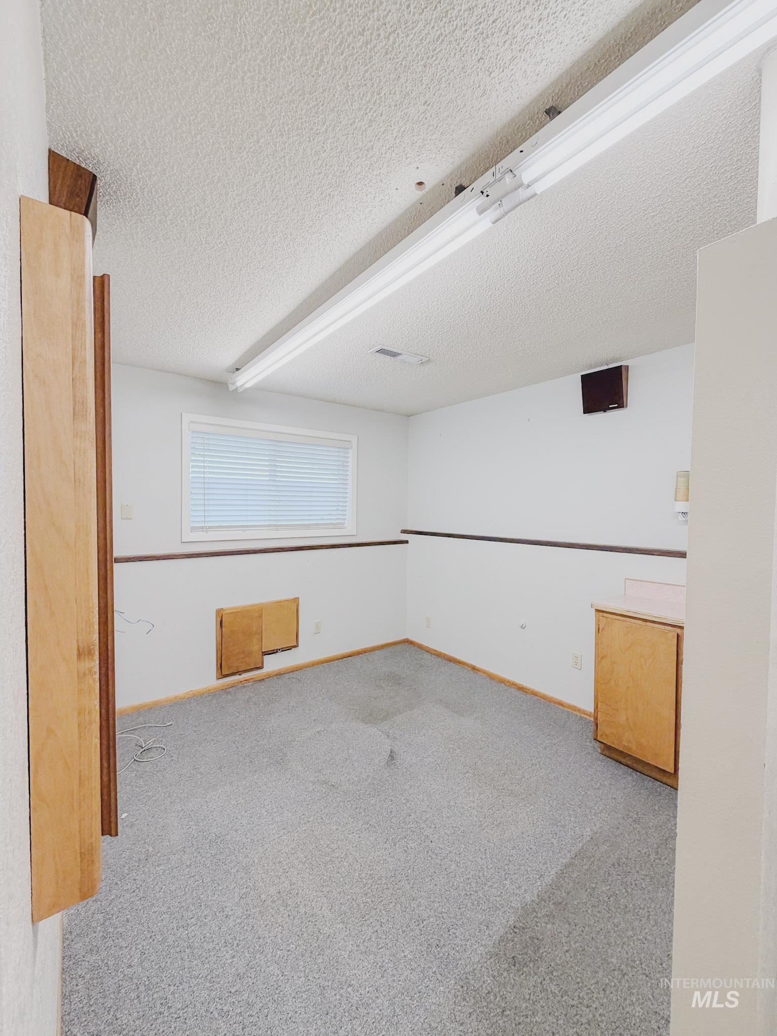 636 Michigan Avenue Property Photo 22