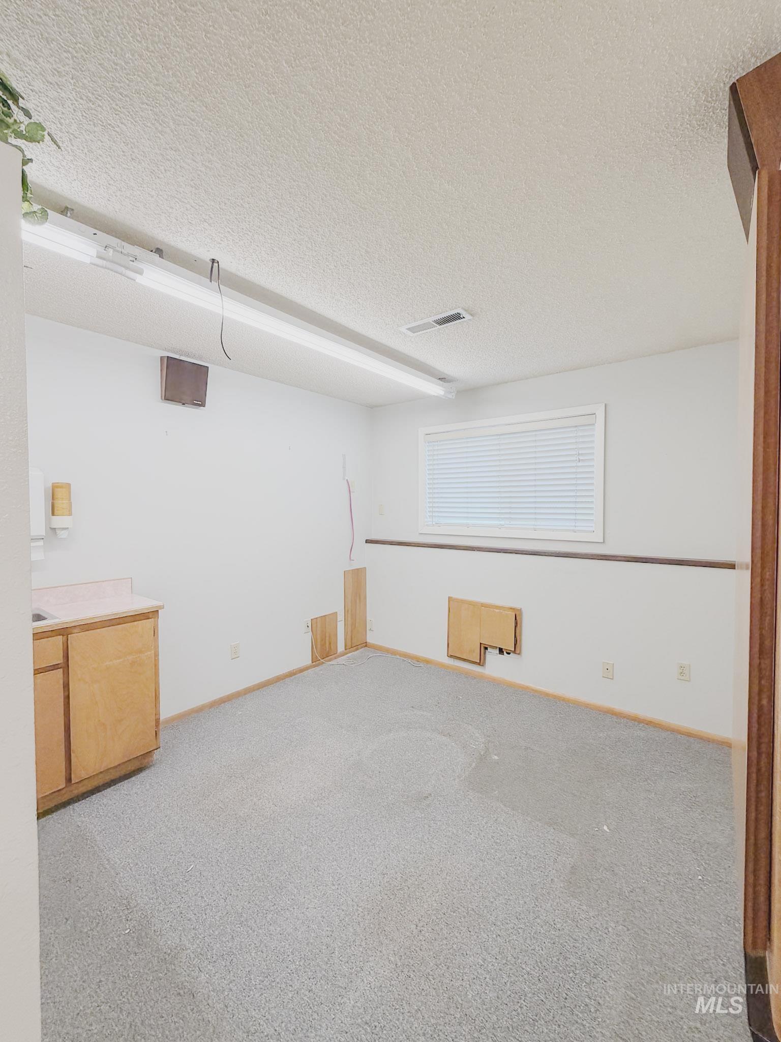 636 Michigan Avenue Property Photo 23