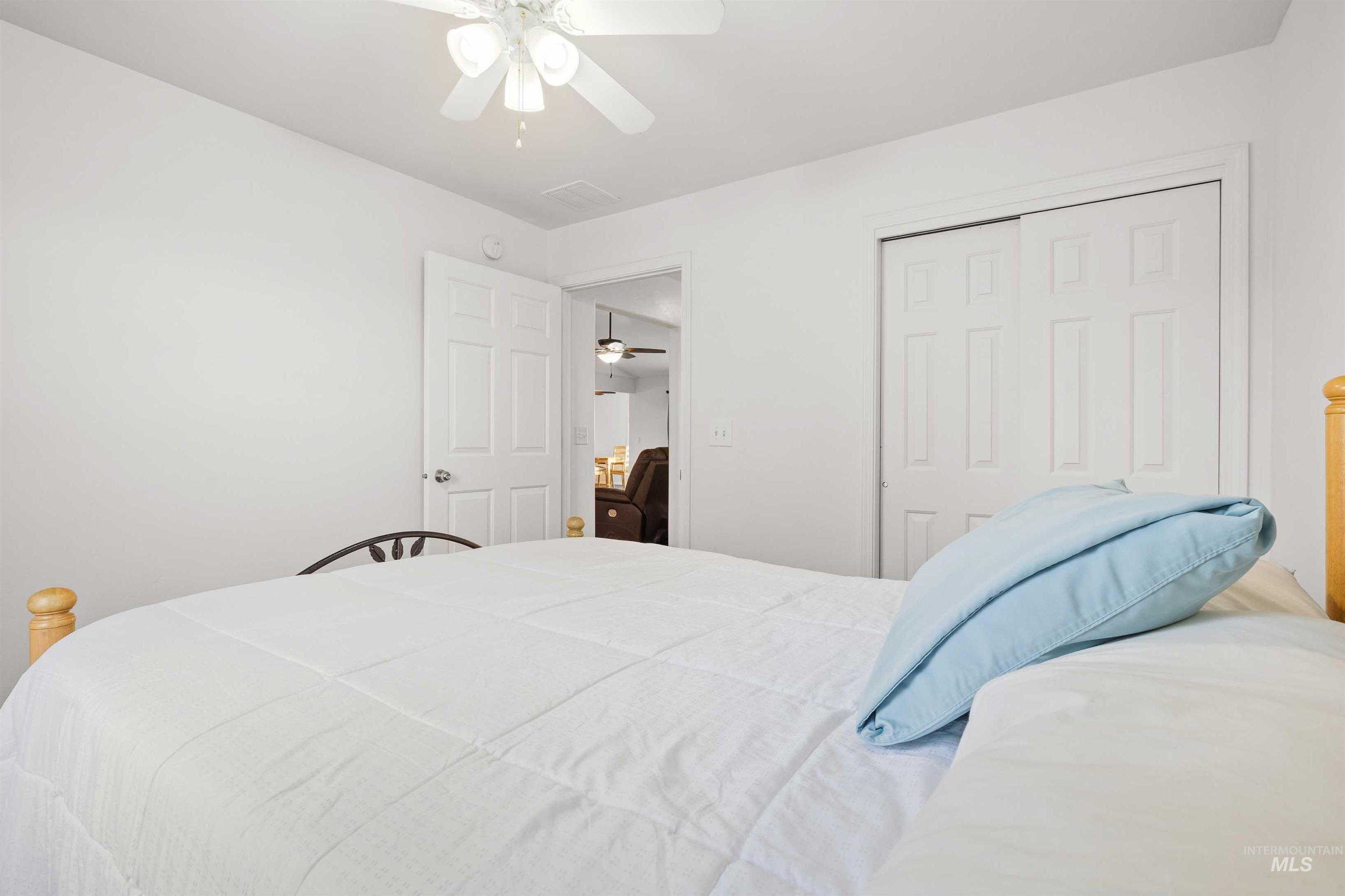 567 Smokey Mountain Dr. Property Photo 20