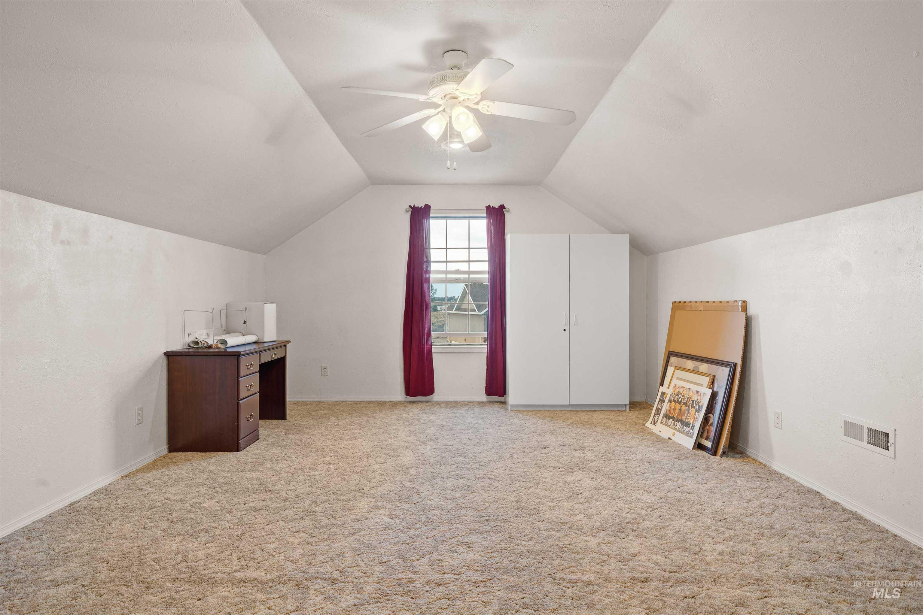 567 Smokey Mountain Dr. Property Photo 27