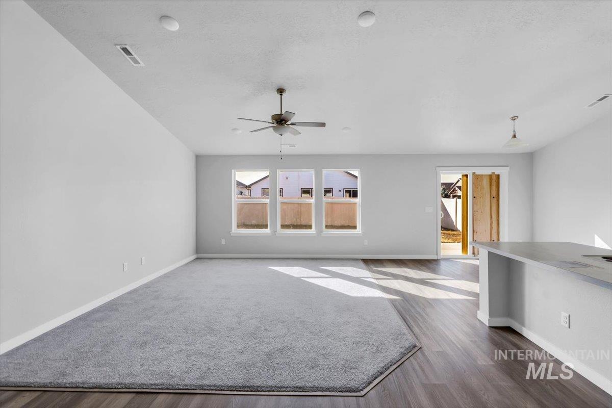 12451 Varga St Property Photo 5