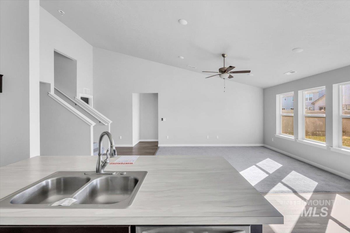 12451 Varga St Property Photo 8
