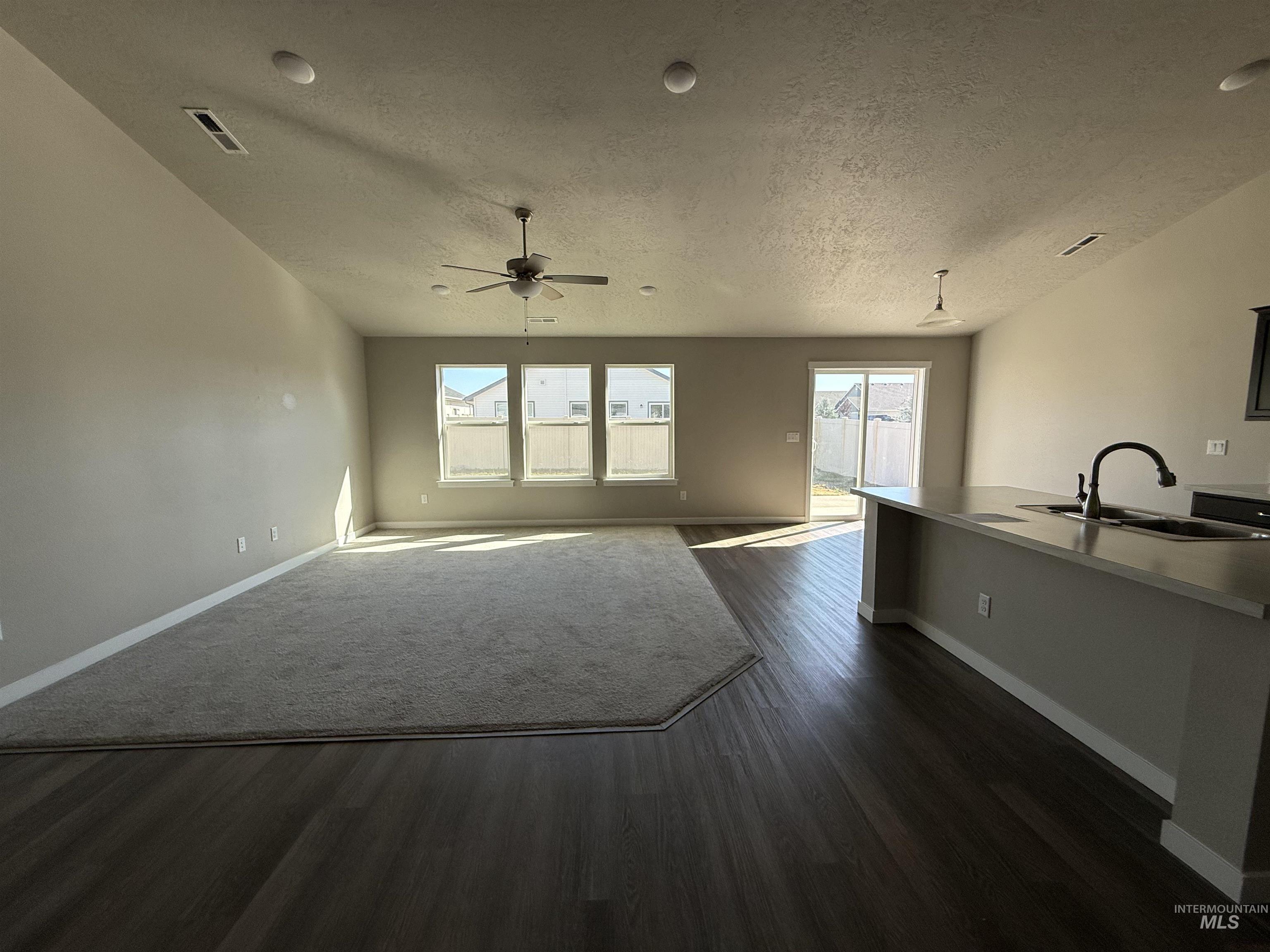 12451 Varga St Property Photo 10