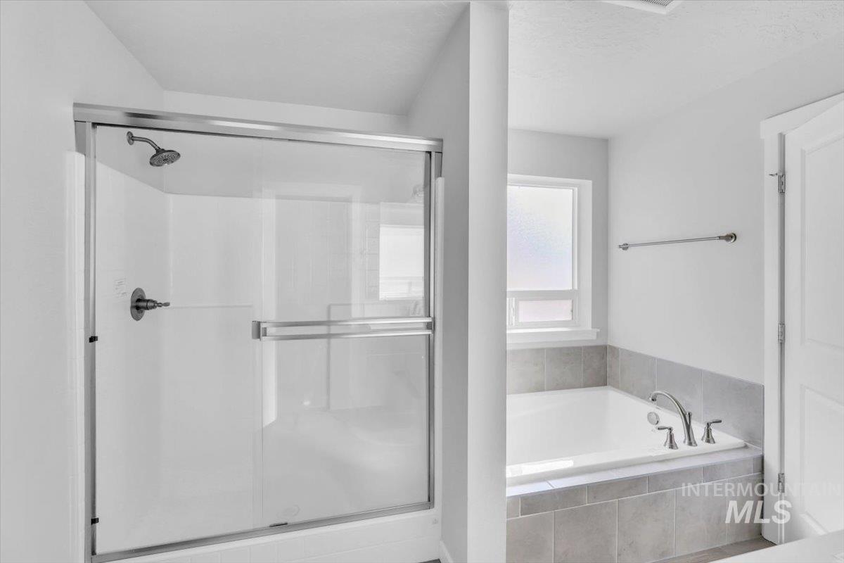 12451 Varga St Property Photo 17