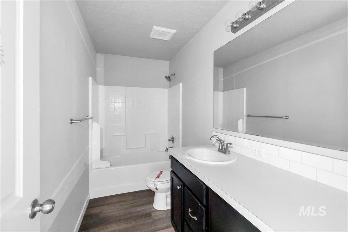 12451 Varga St Property Photo 21