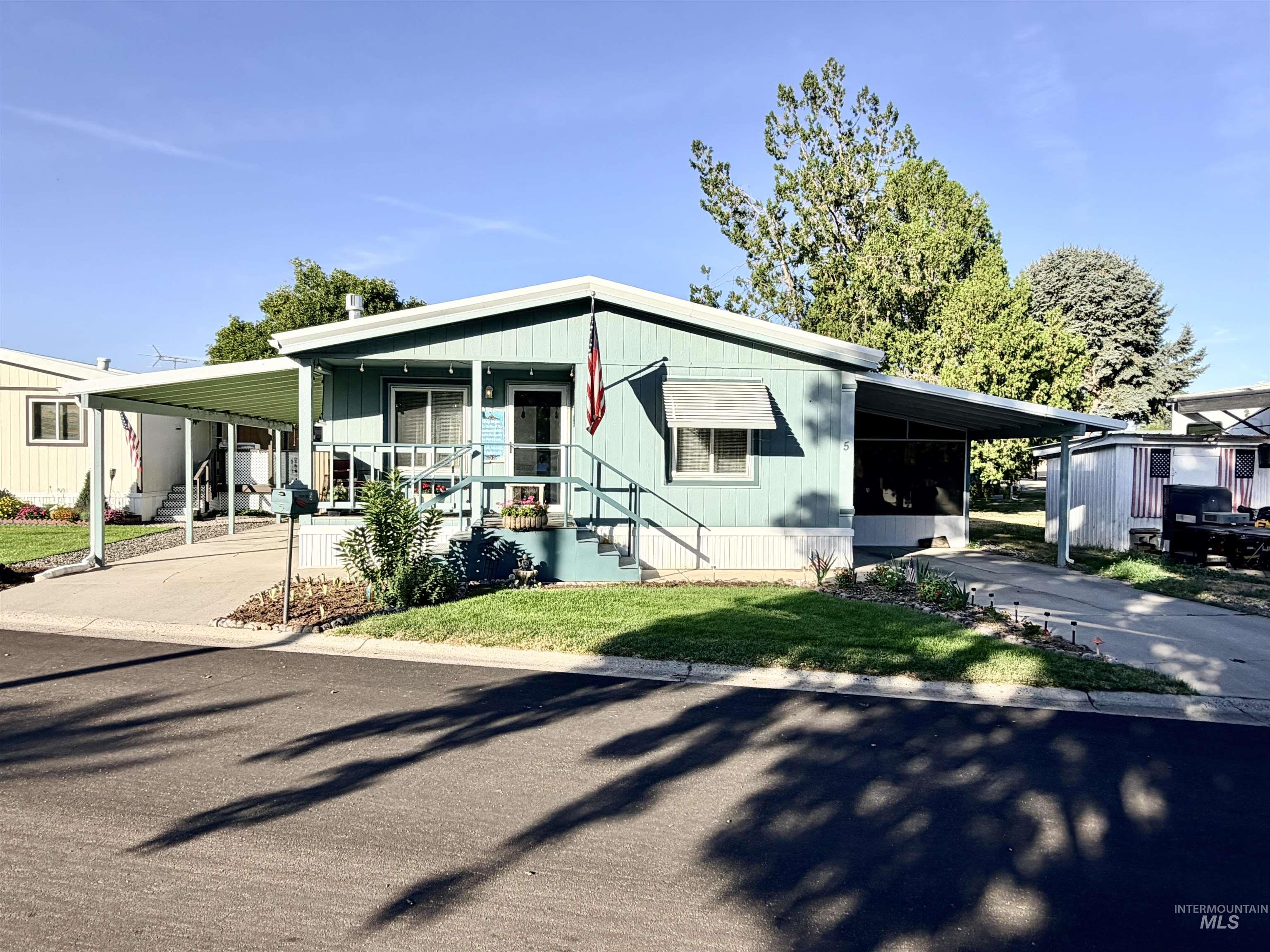 5 Freedom Dr Property Photo 1