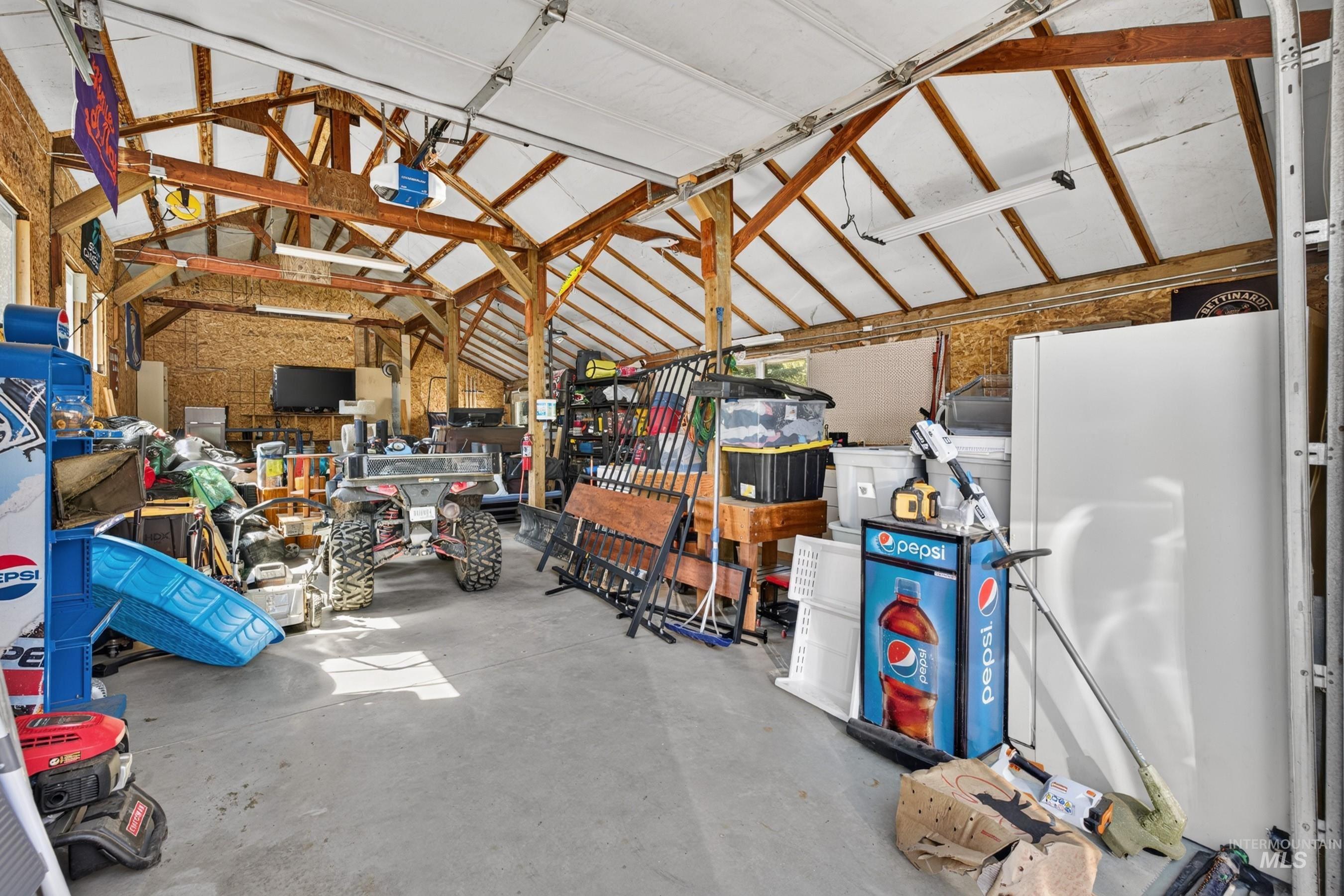 223 Angus Lane Property Photo 36