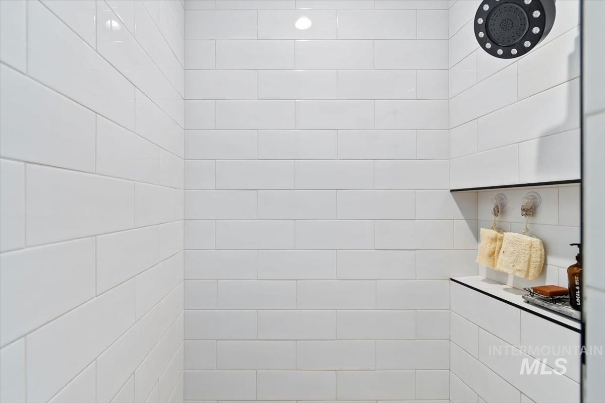10393 Millgrain St. Property Photo 23