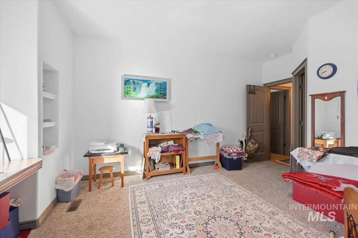 4054 N Beaham Pl Property Photo 39