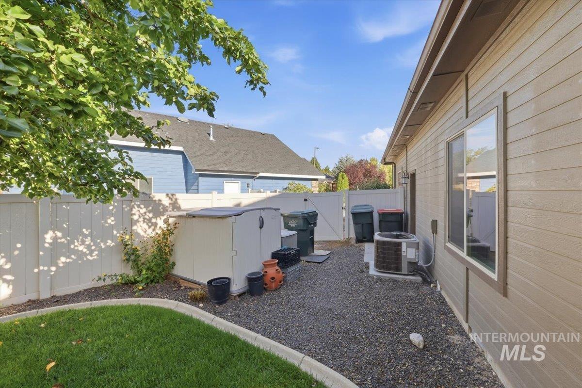 4054 N Beaham Pl Property Photo 42