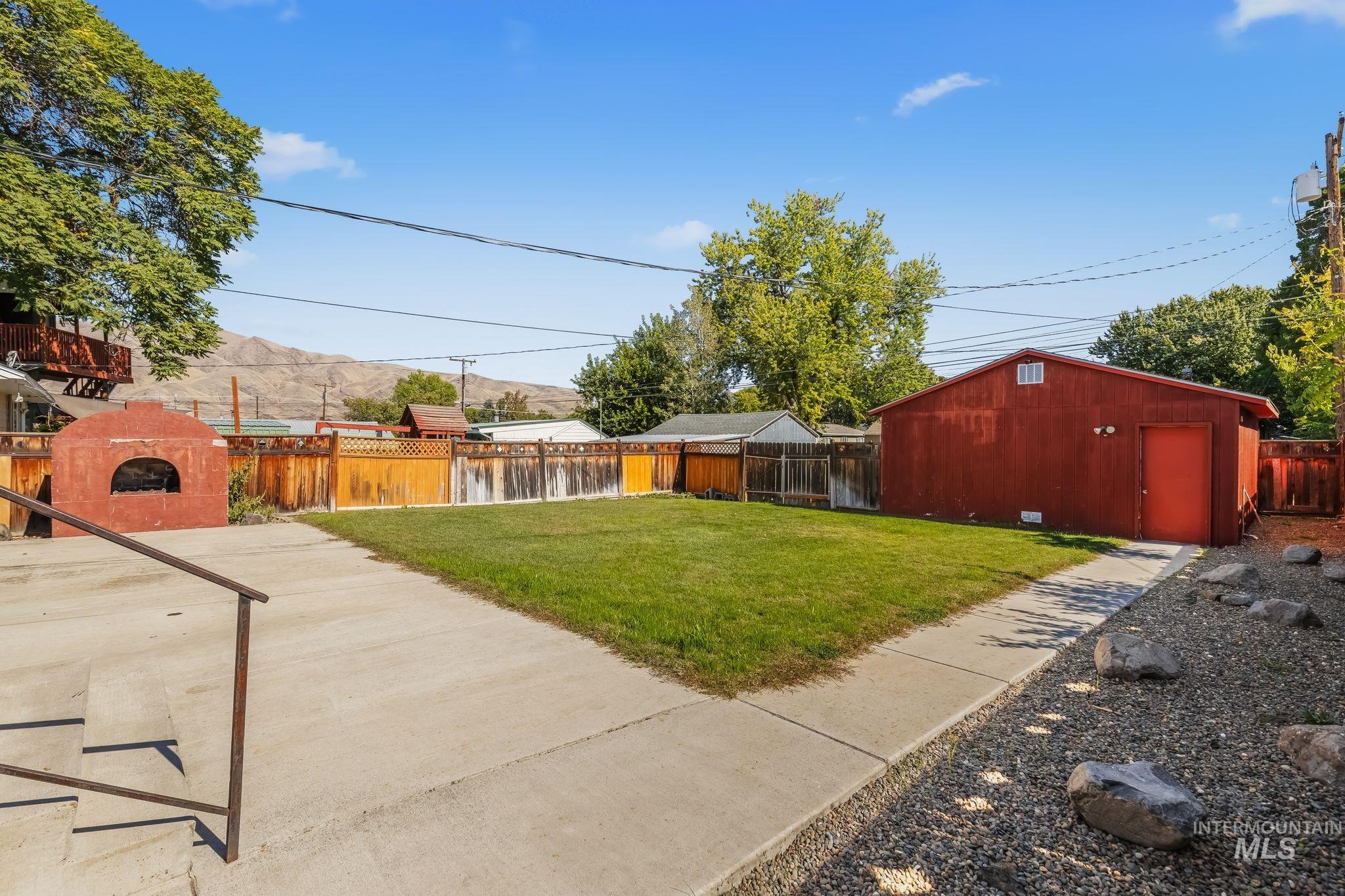 835 12th Street Property Photo 29