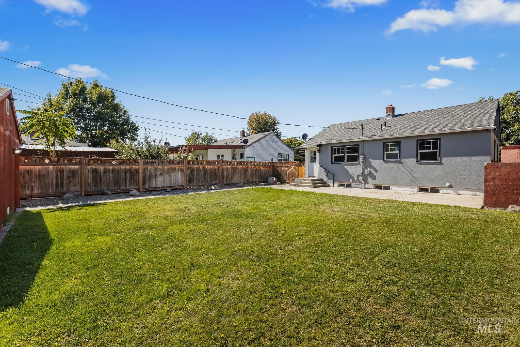 835 12th Street Property Photo 31
