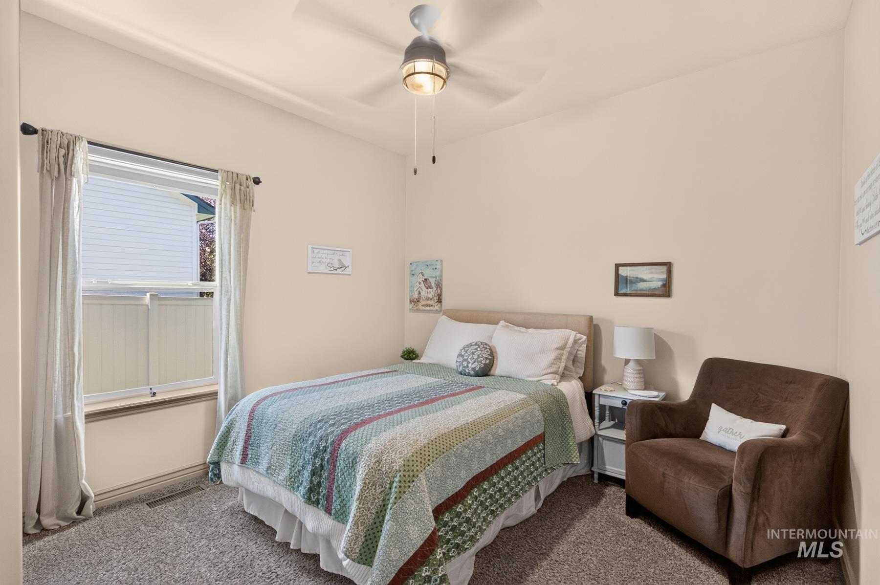 1424 W Raelin Drive Property Photo 15