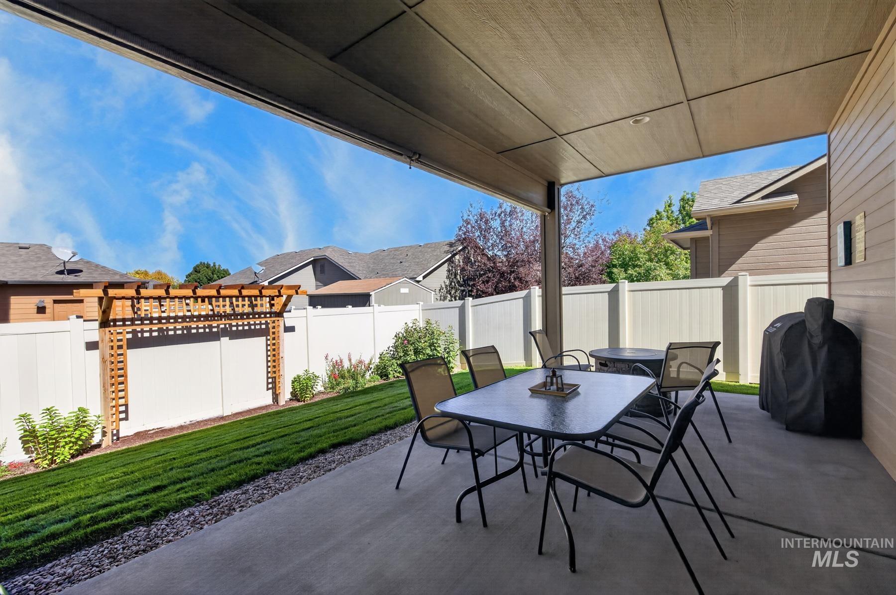 1424 W Raelin Drive Property Photo 20