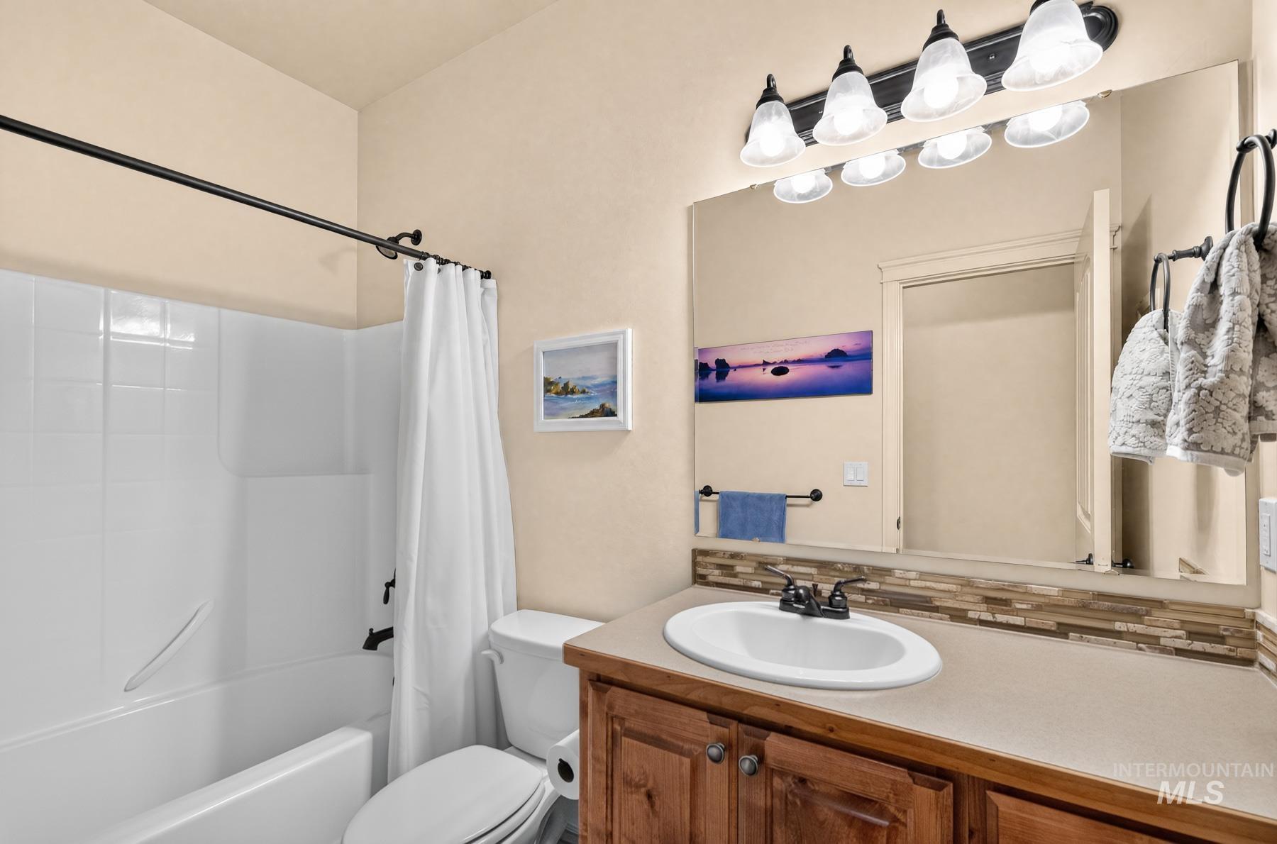 1424 W Raelin Drive Property Photo 31