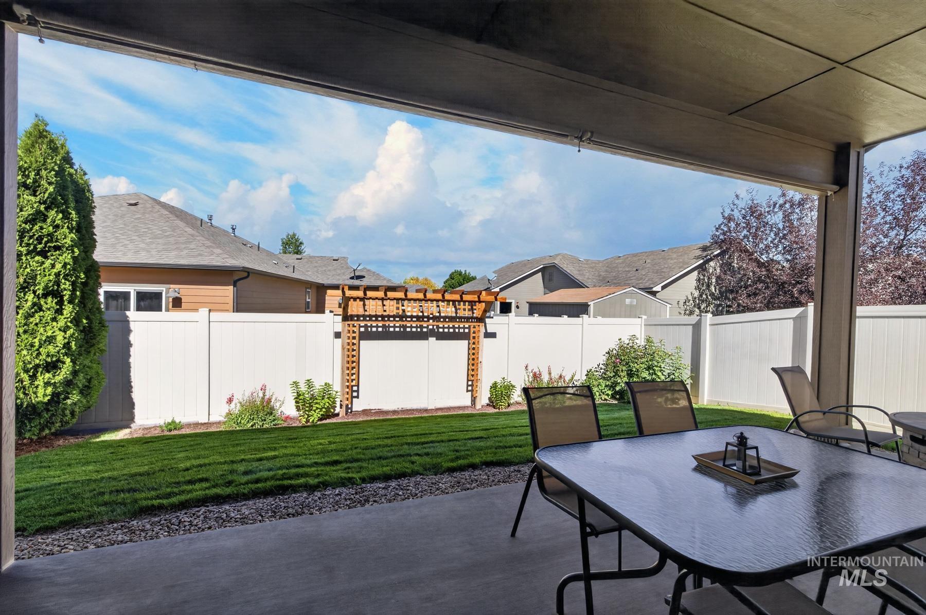 1424 W Raelin Drive Property Photo 32