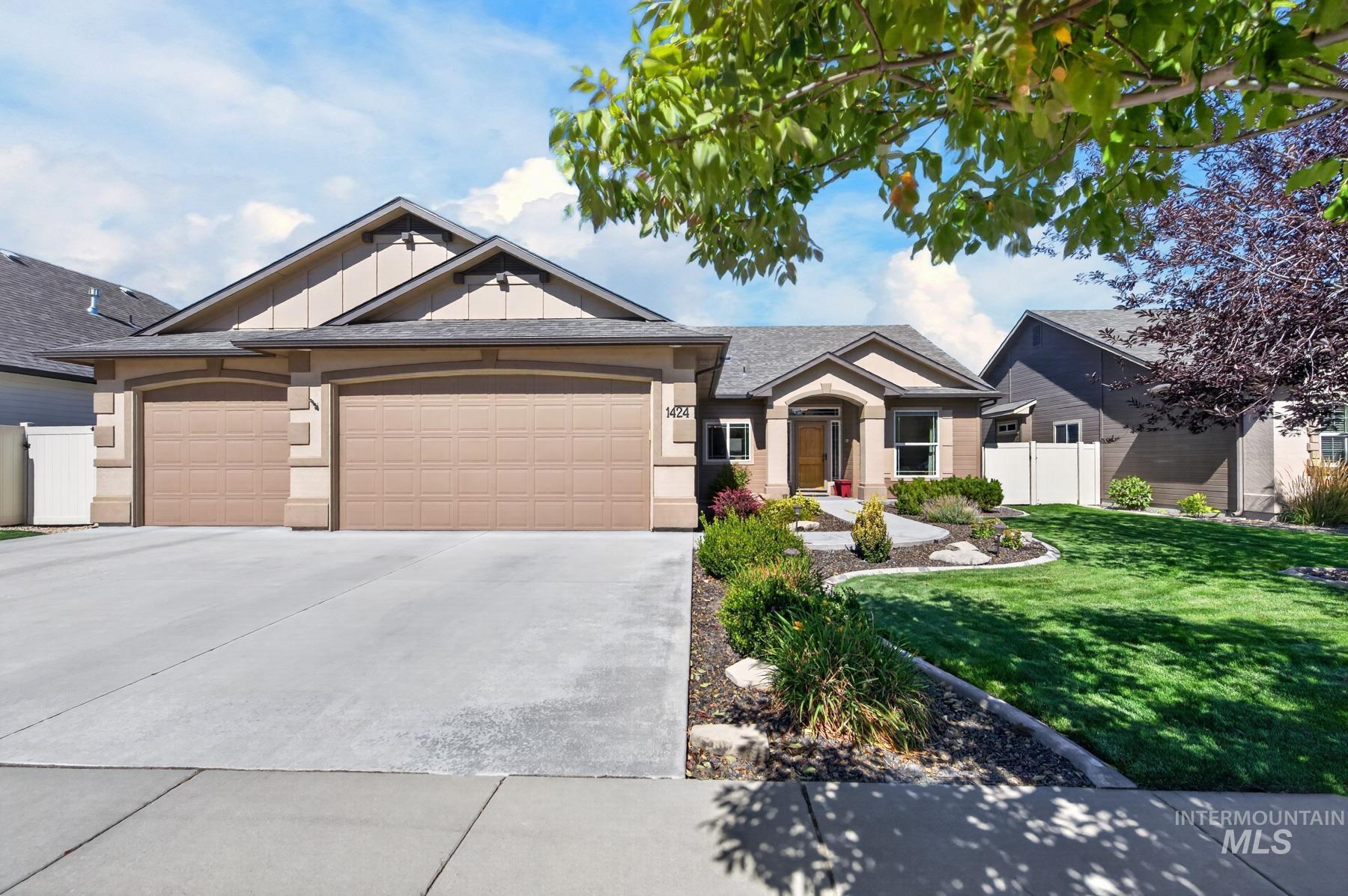 1424 W Raelin Drive Property Photo 36