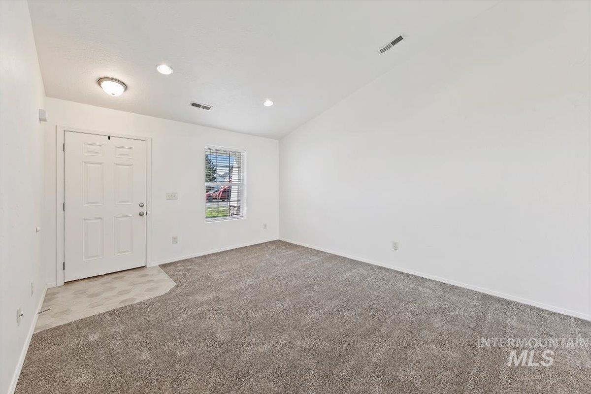 9746 W Bigwood Dr Property Photo 8