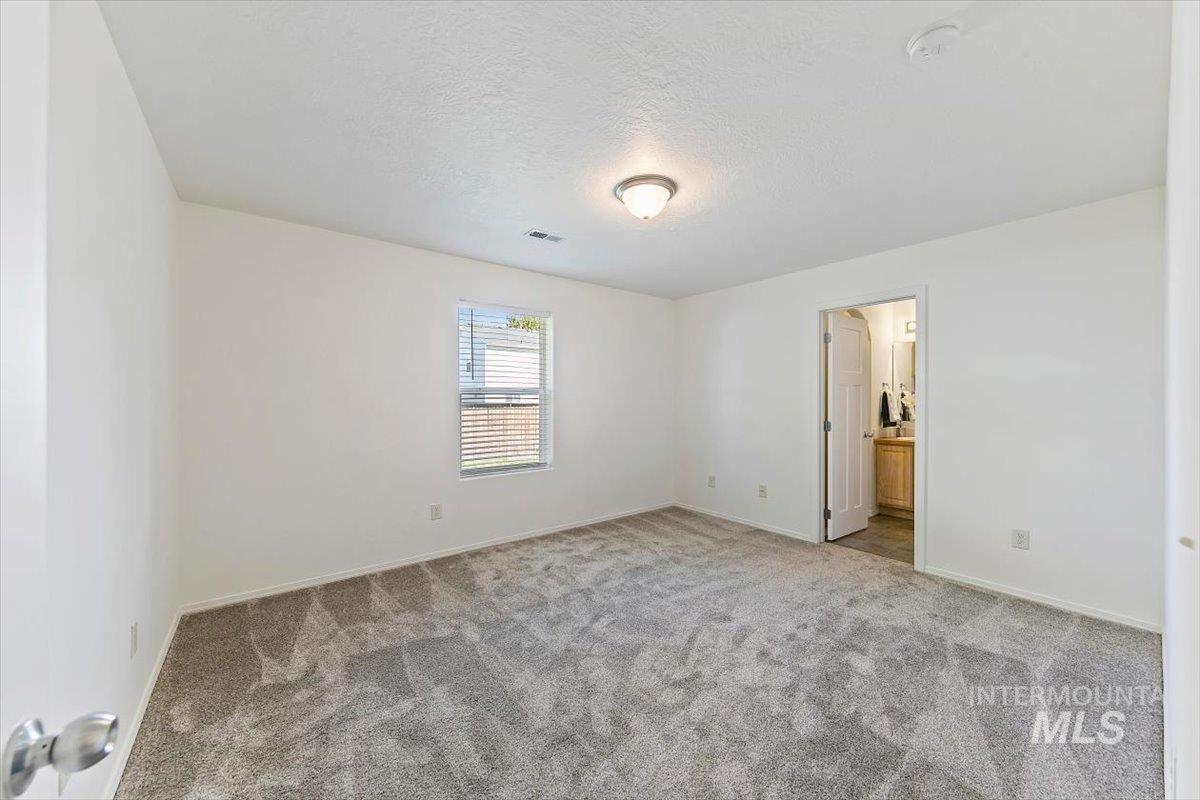 9746 W Bigwood Dr Property Photo 18