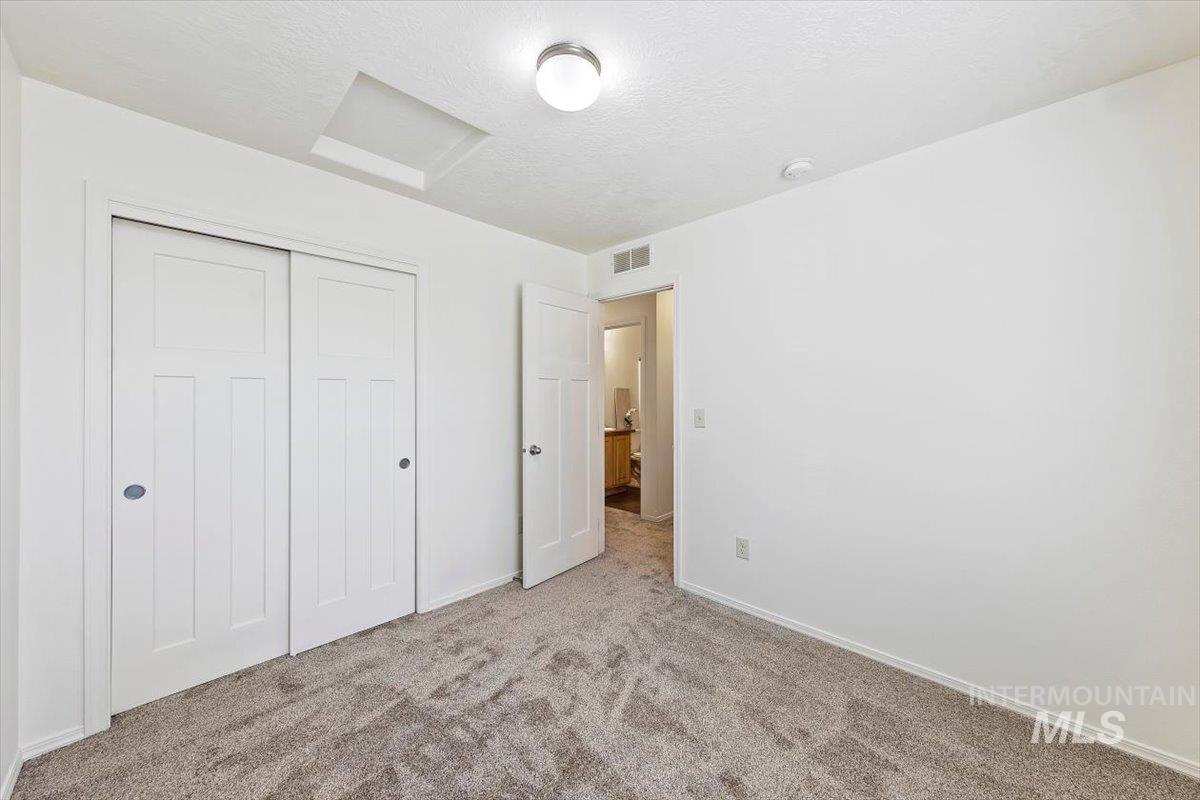 9746 W Bigwood Dr Property Photo 24