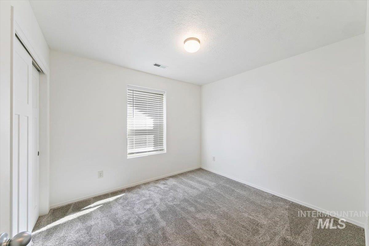 9746 W Bigwood Dr Property Photo 29