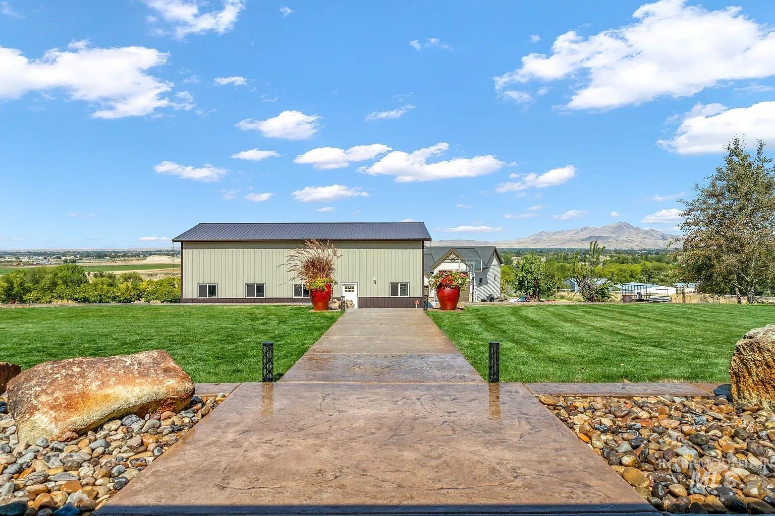 4430 Marvel Ln Property Photo 13