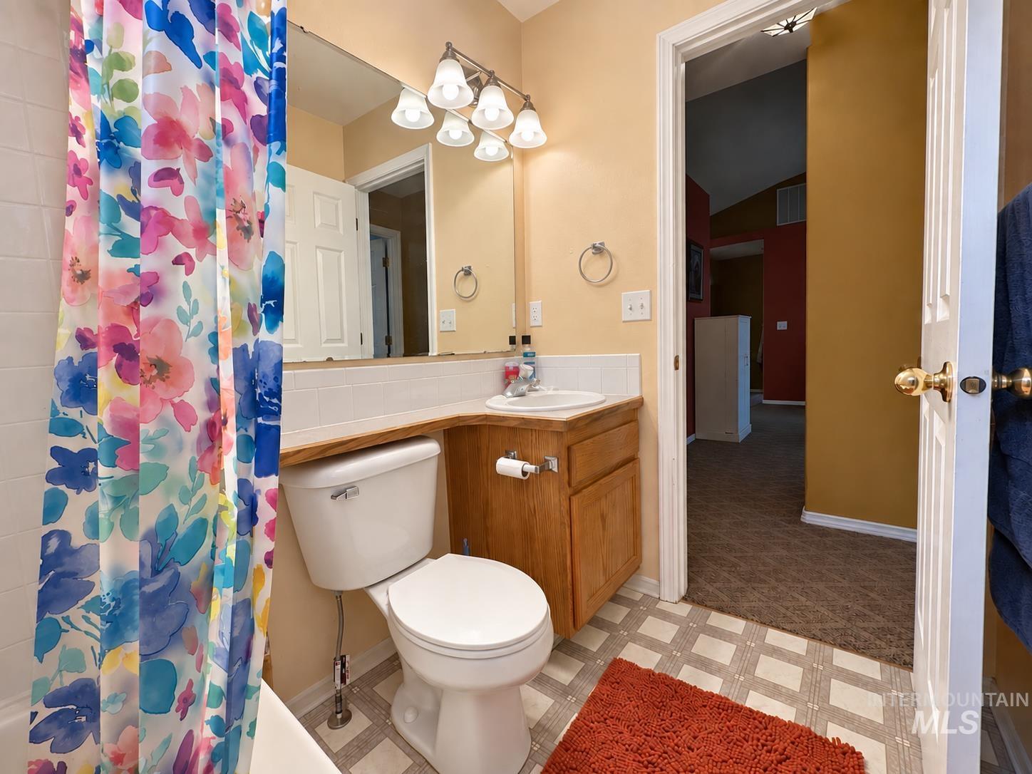 925 Poplar Drive Property Photo 22