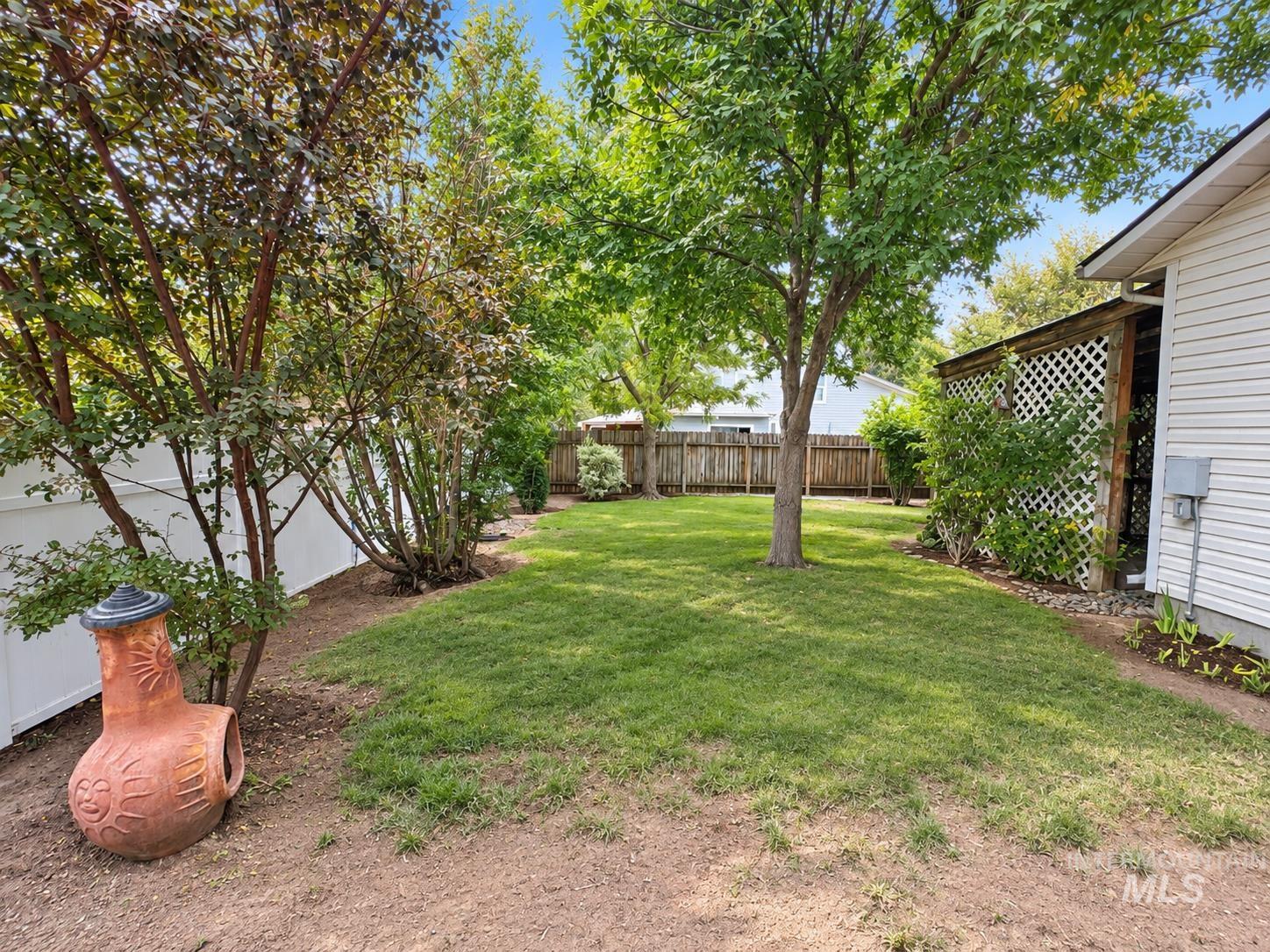 925 Poplar Drive Property Photo 36