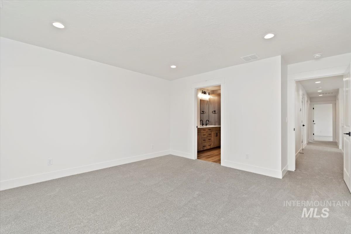 744 S Calhoun Lane Property Photo 19