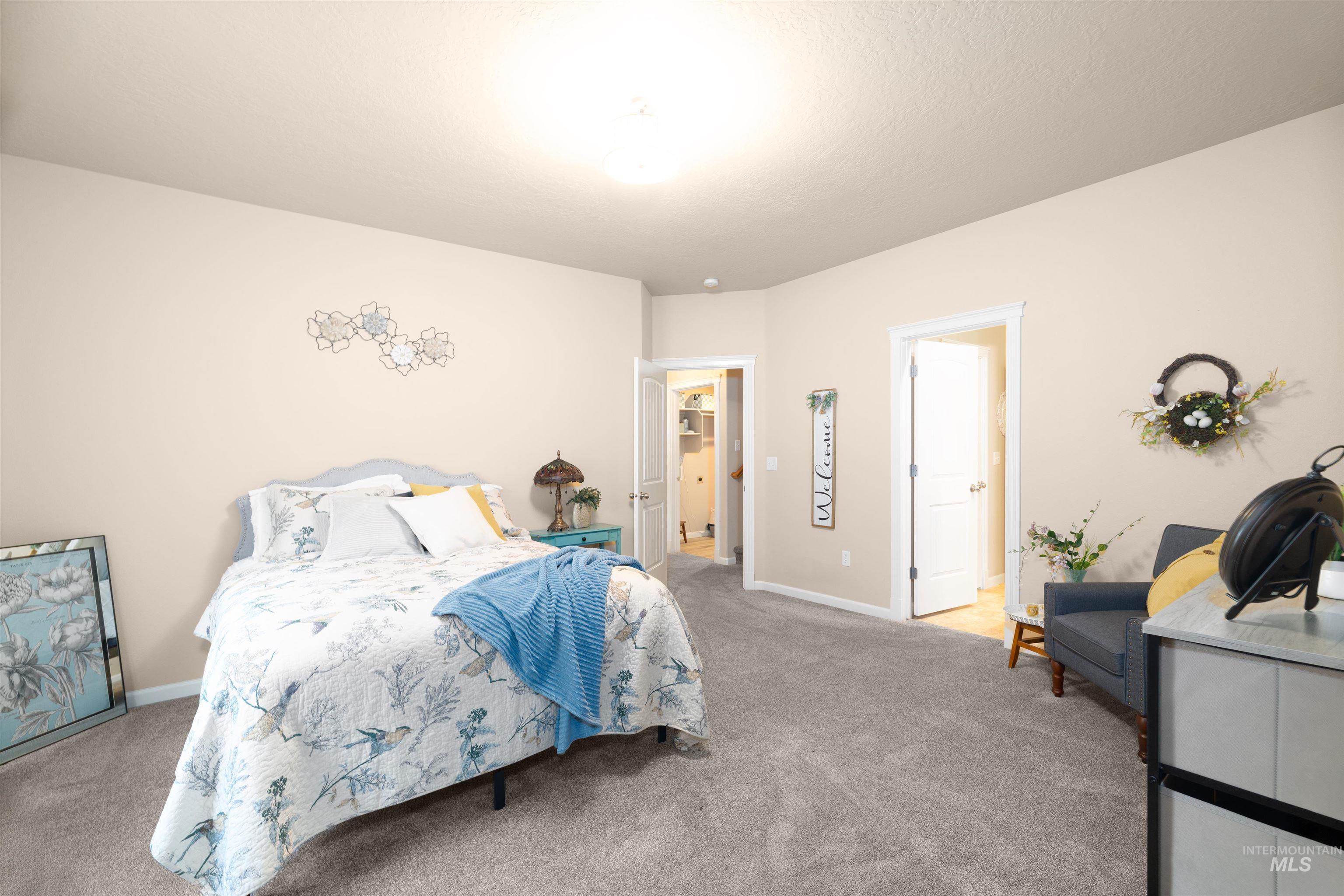 4048 N Tallgrass Ave Property Photo 13