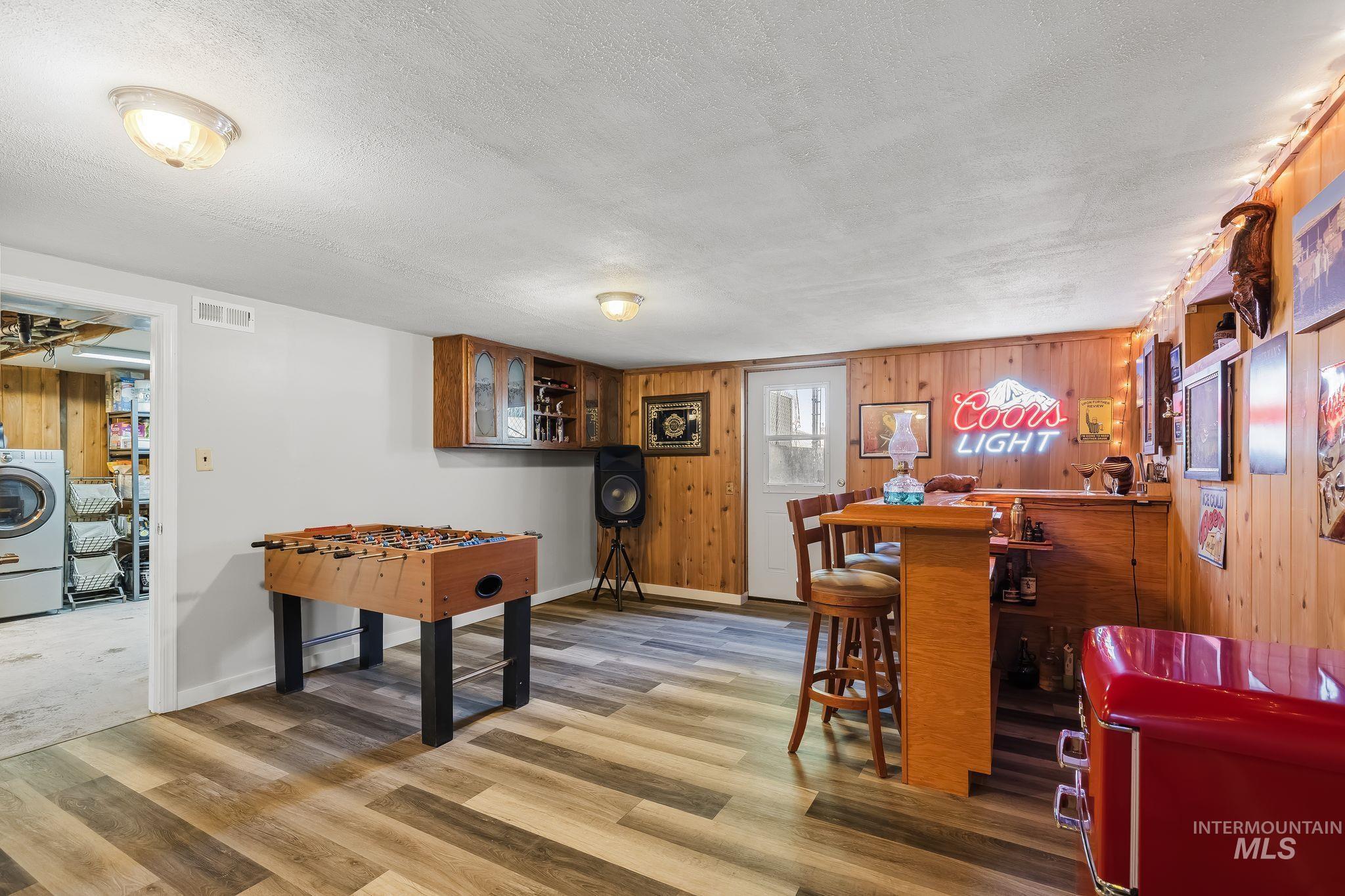 421 Park Drive Property Photo 26
