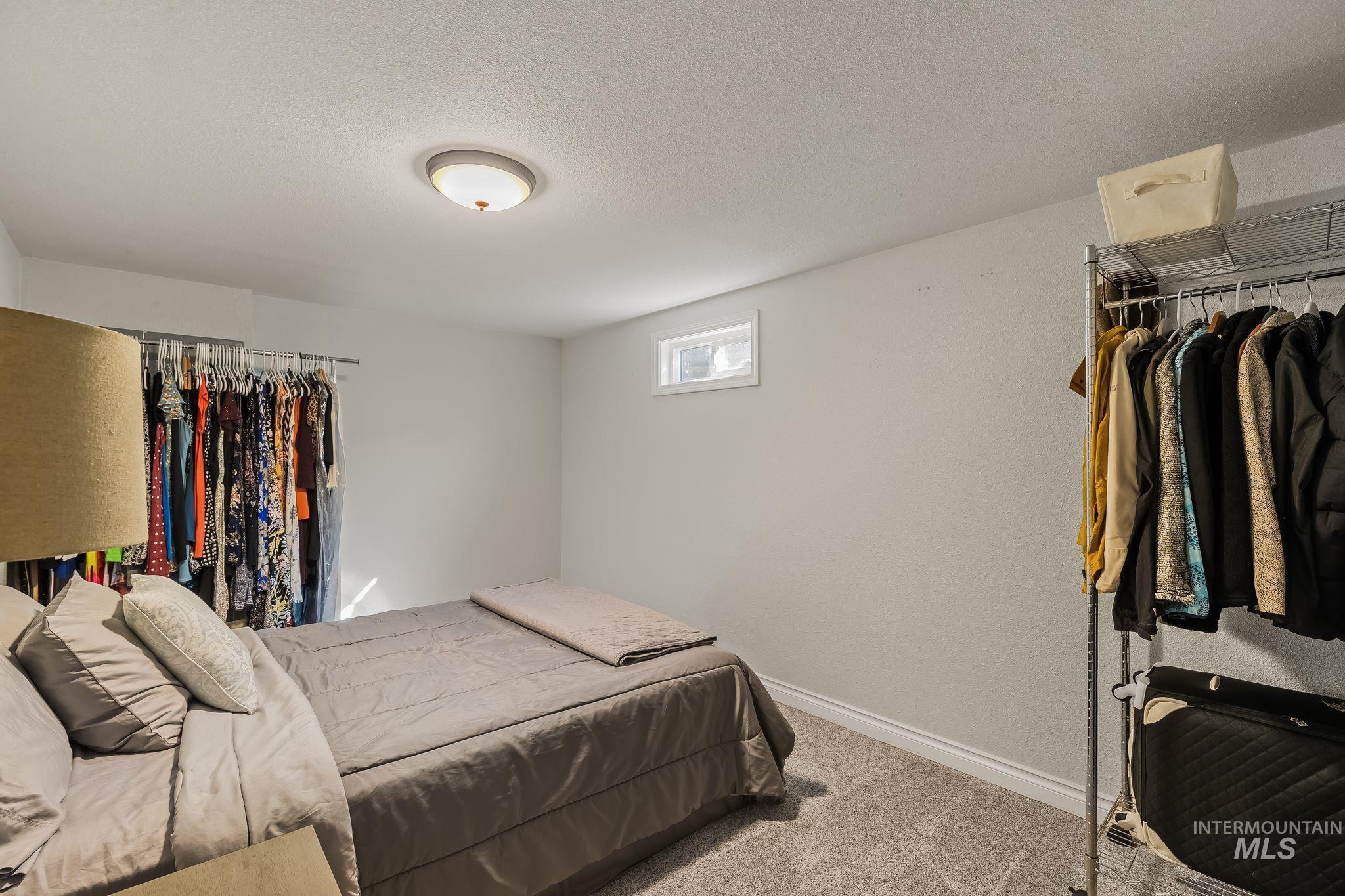 421 Park Drive Property Photo 29