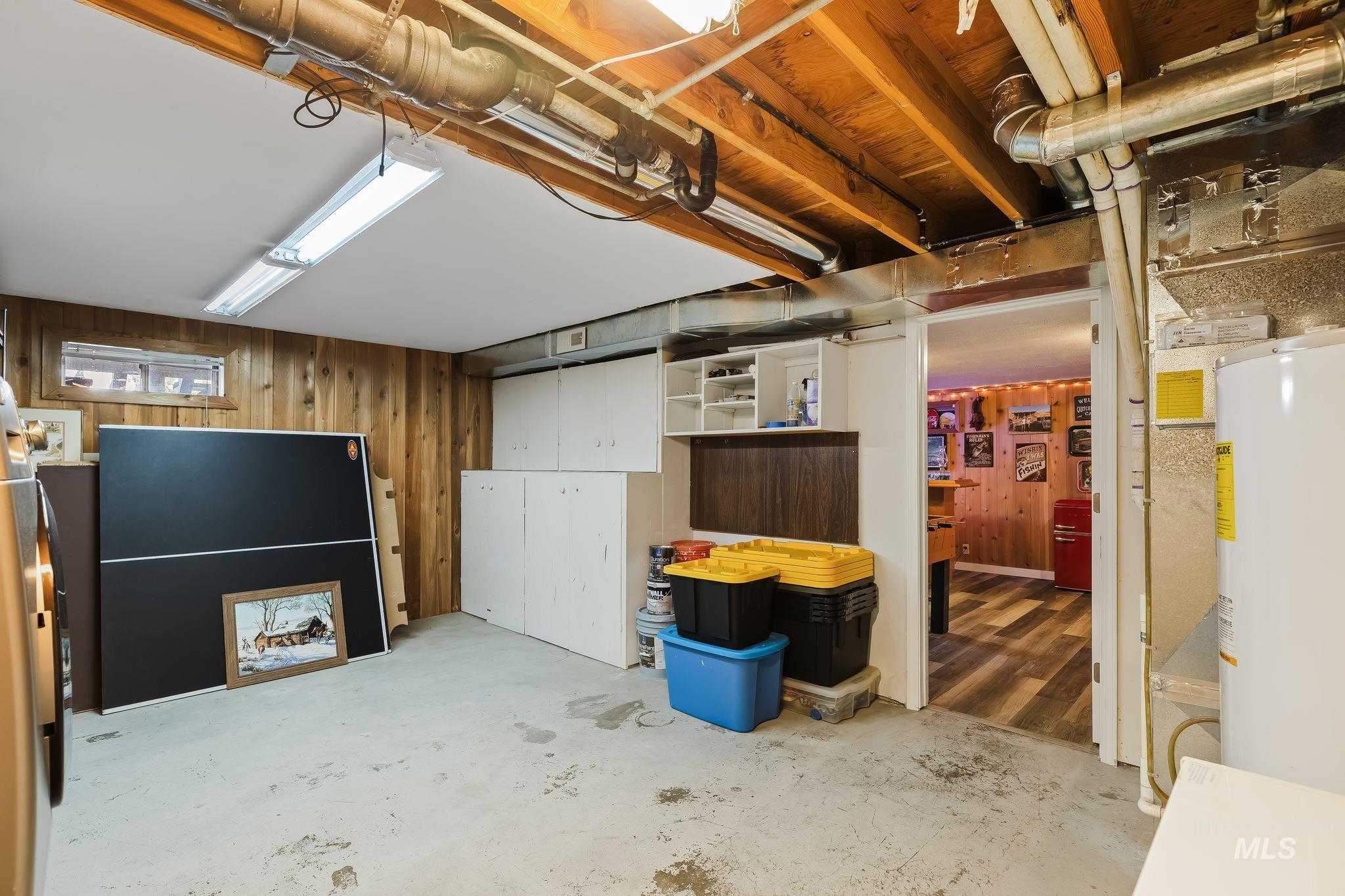 421 Park Drive Property Photo 33