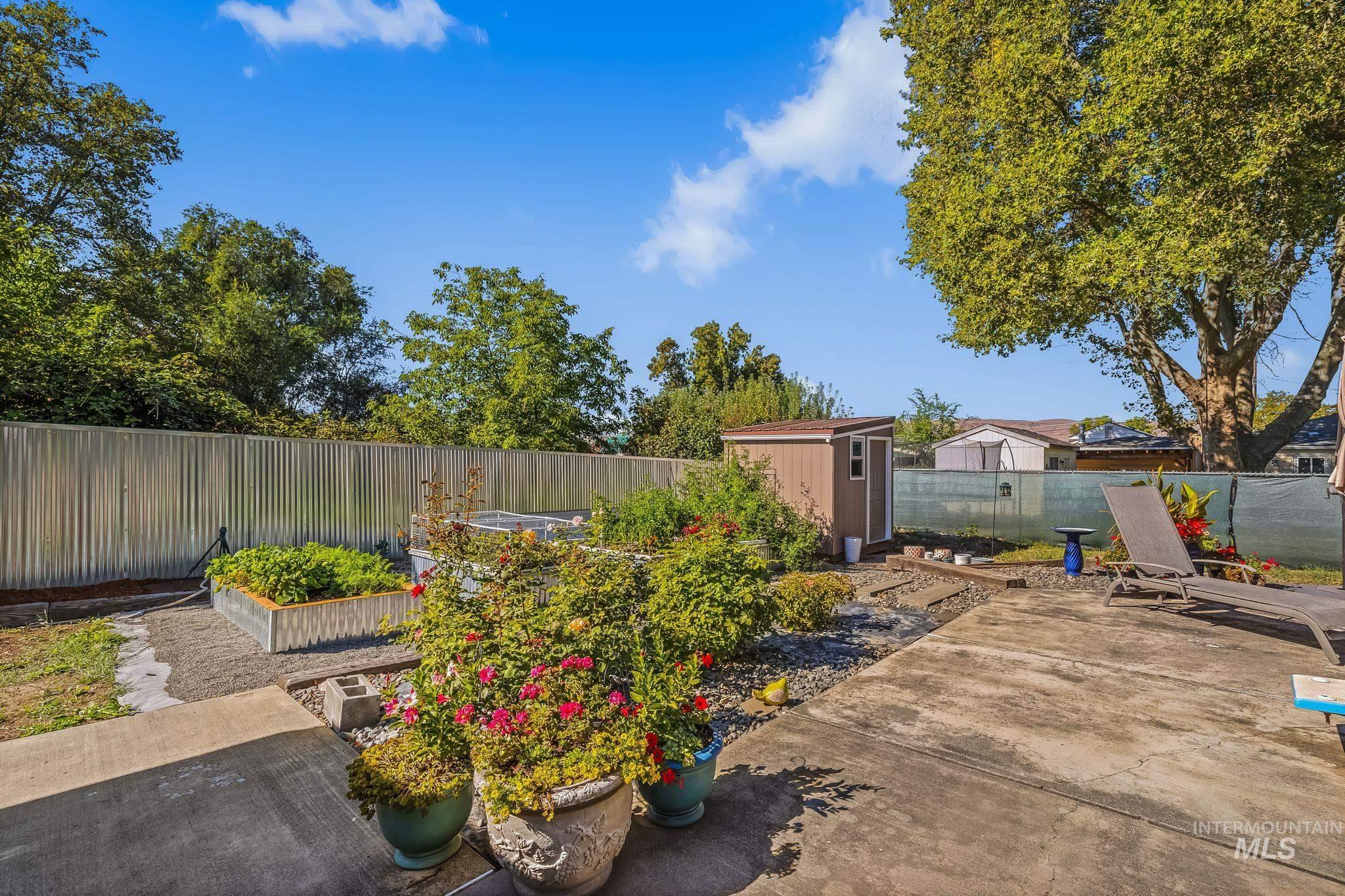 421 Park Drive Property Photo 39
