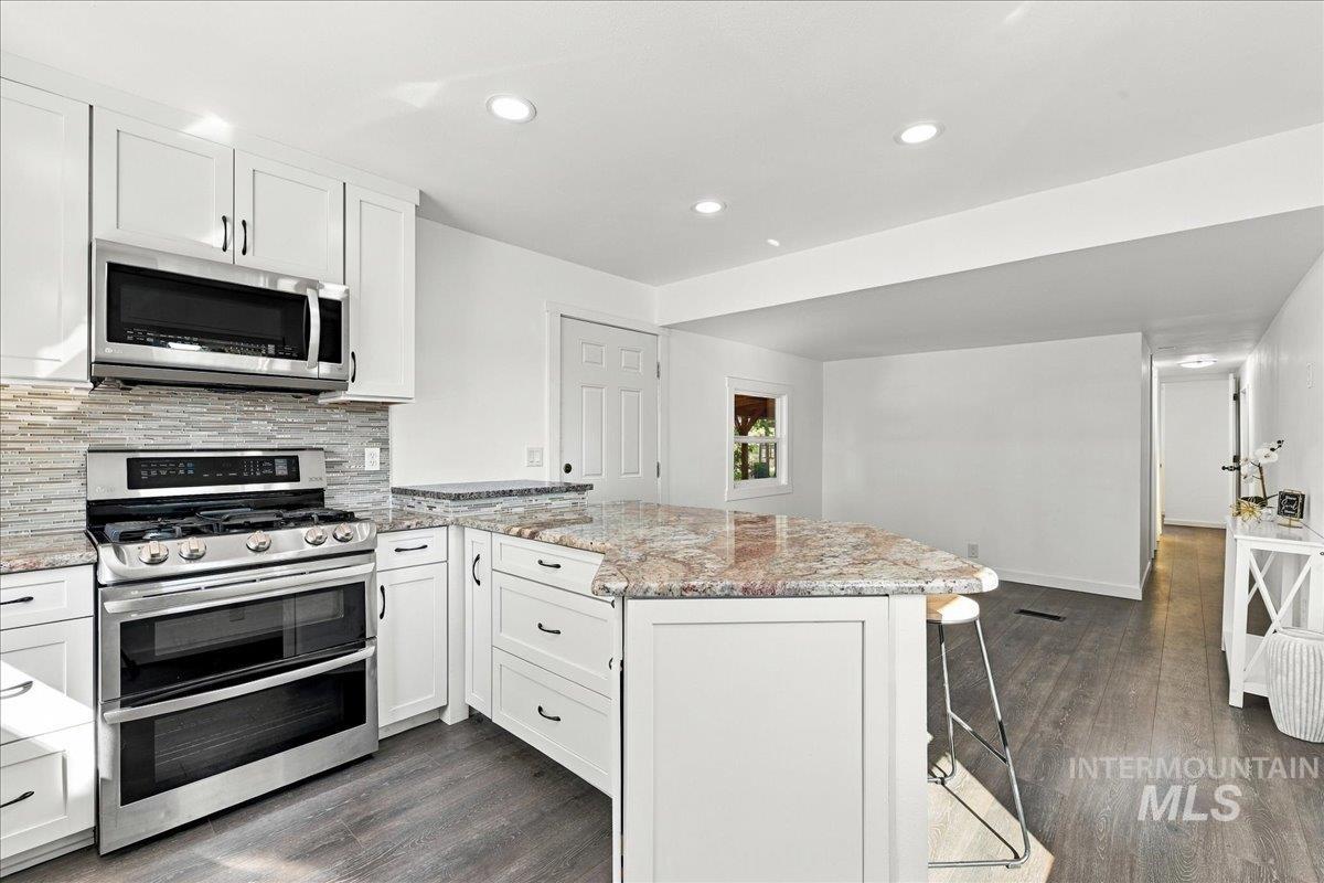 1508 E Main Street Property Photo 9