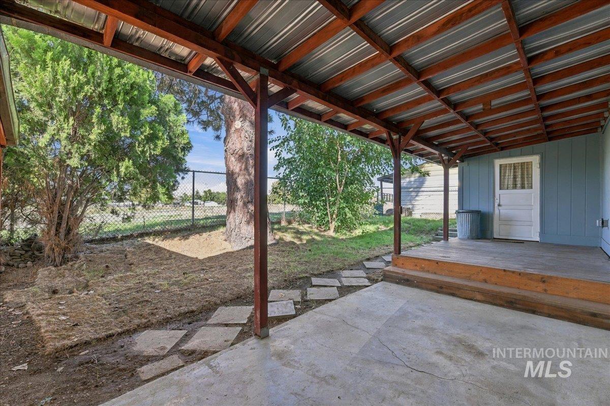 1508 E Main Street Property Photo 24