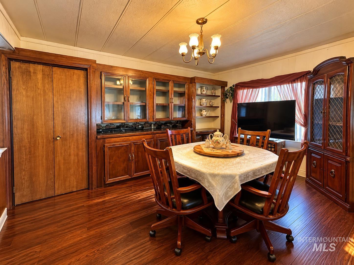 181 Hillcrest Rd (approx. 30 S 175 E) Property Photo 8