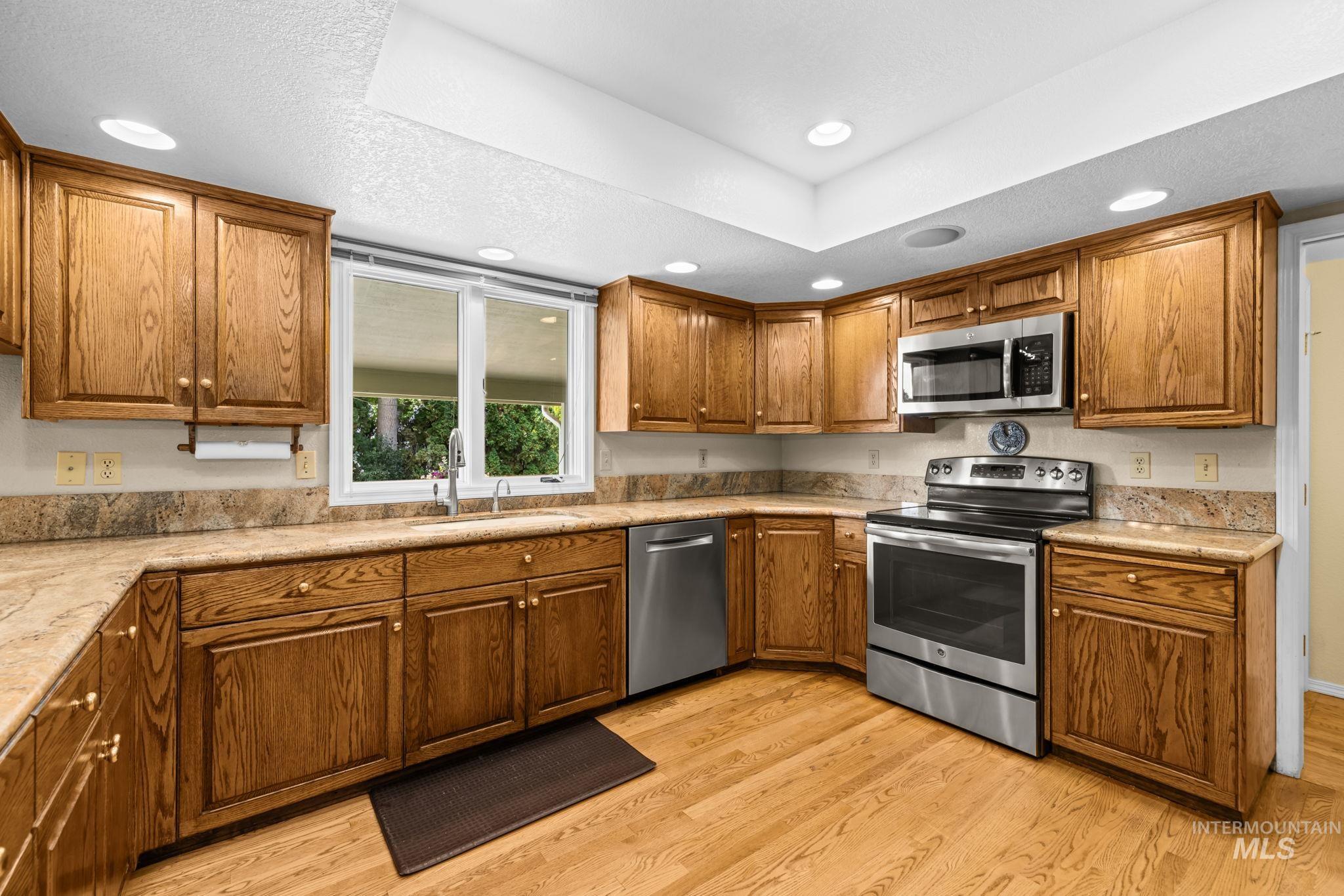 5053 N Fifeshire Pl Property Photo 10