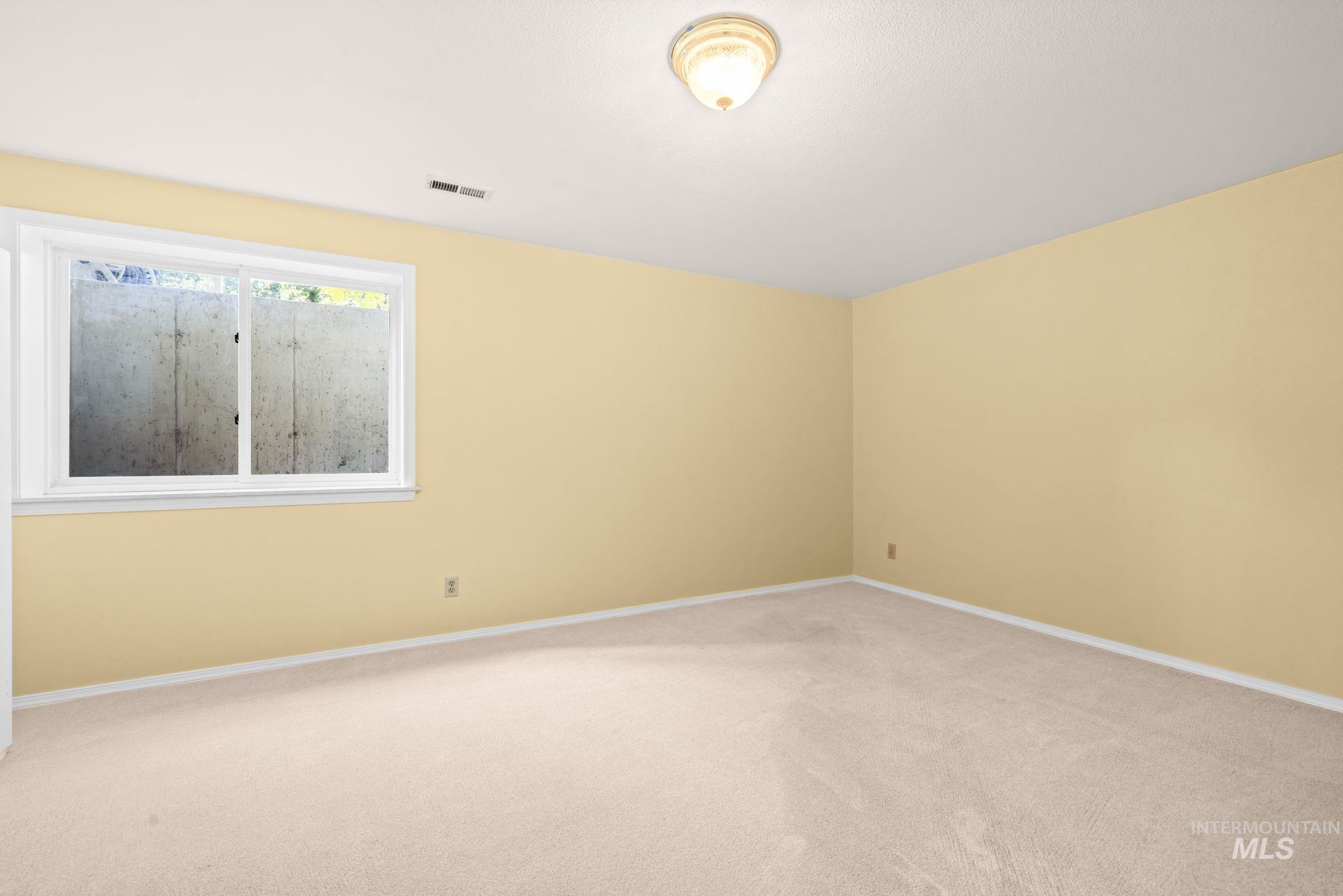 5053 N Fifeshire Pl Property Photo 38