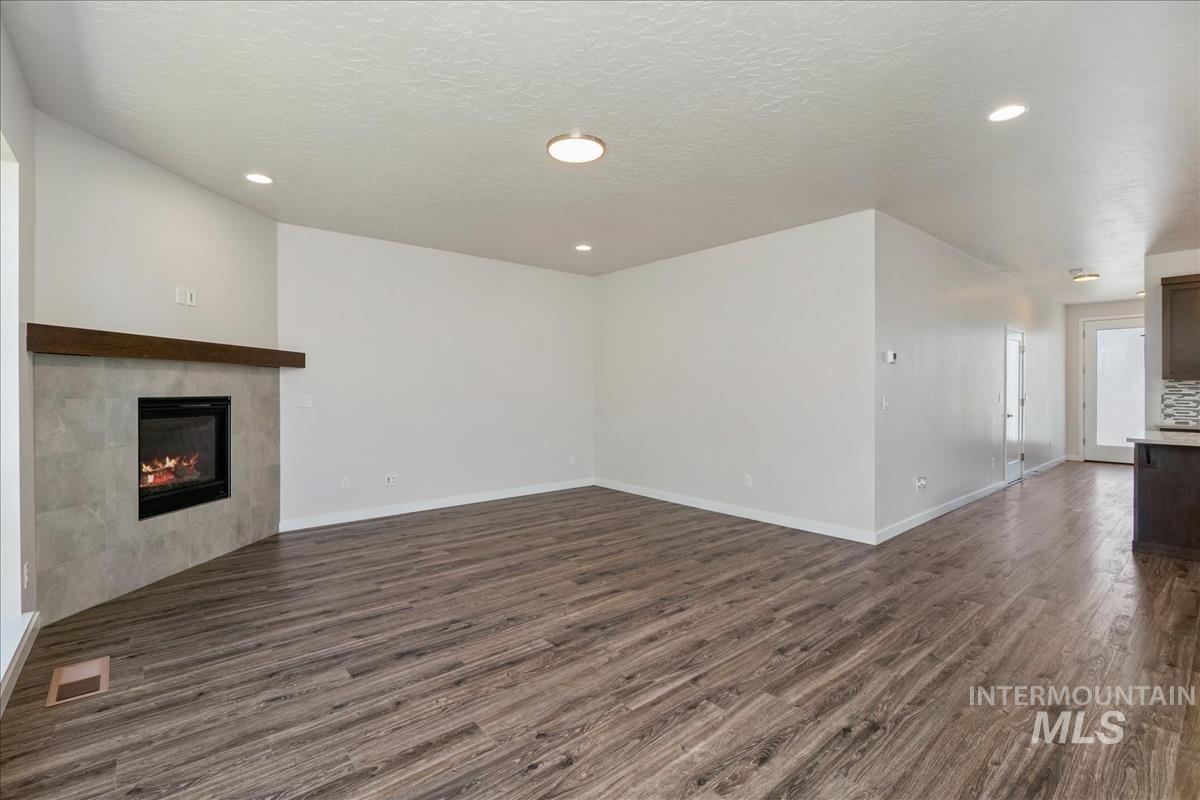 3242 S Annett Avenue Property Photo 18