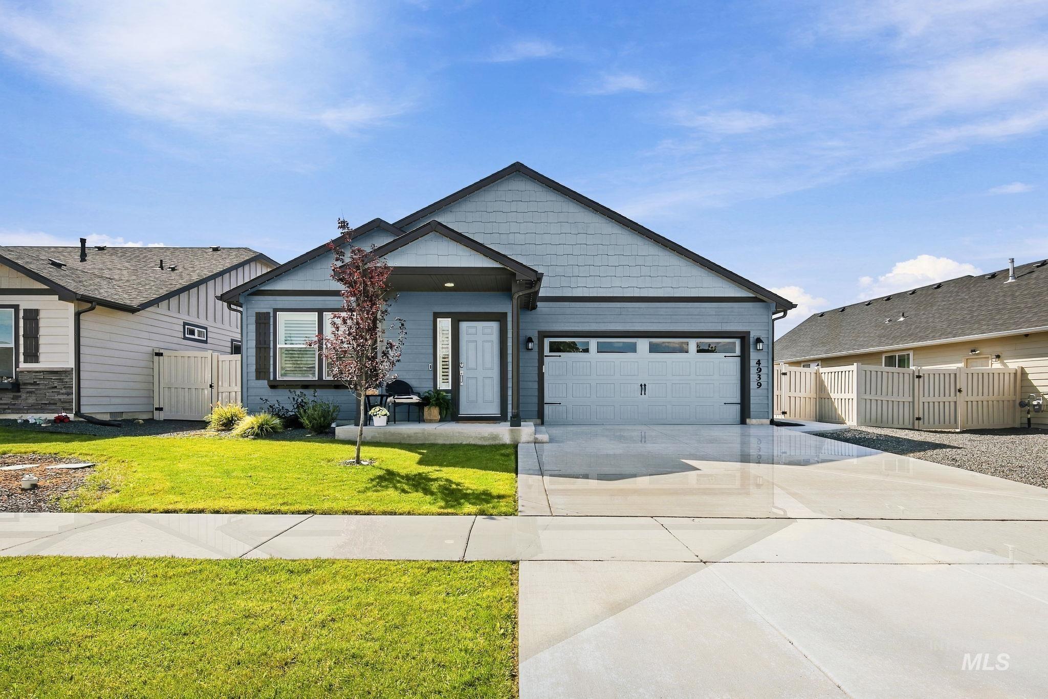 4939 E Patchwork Dr Property Photo 5