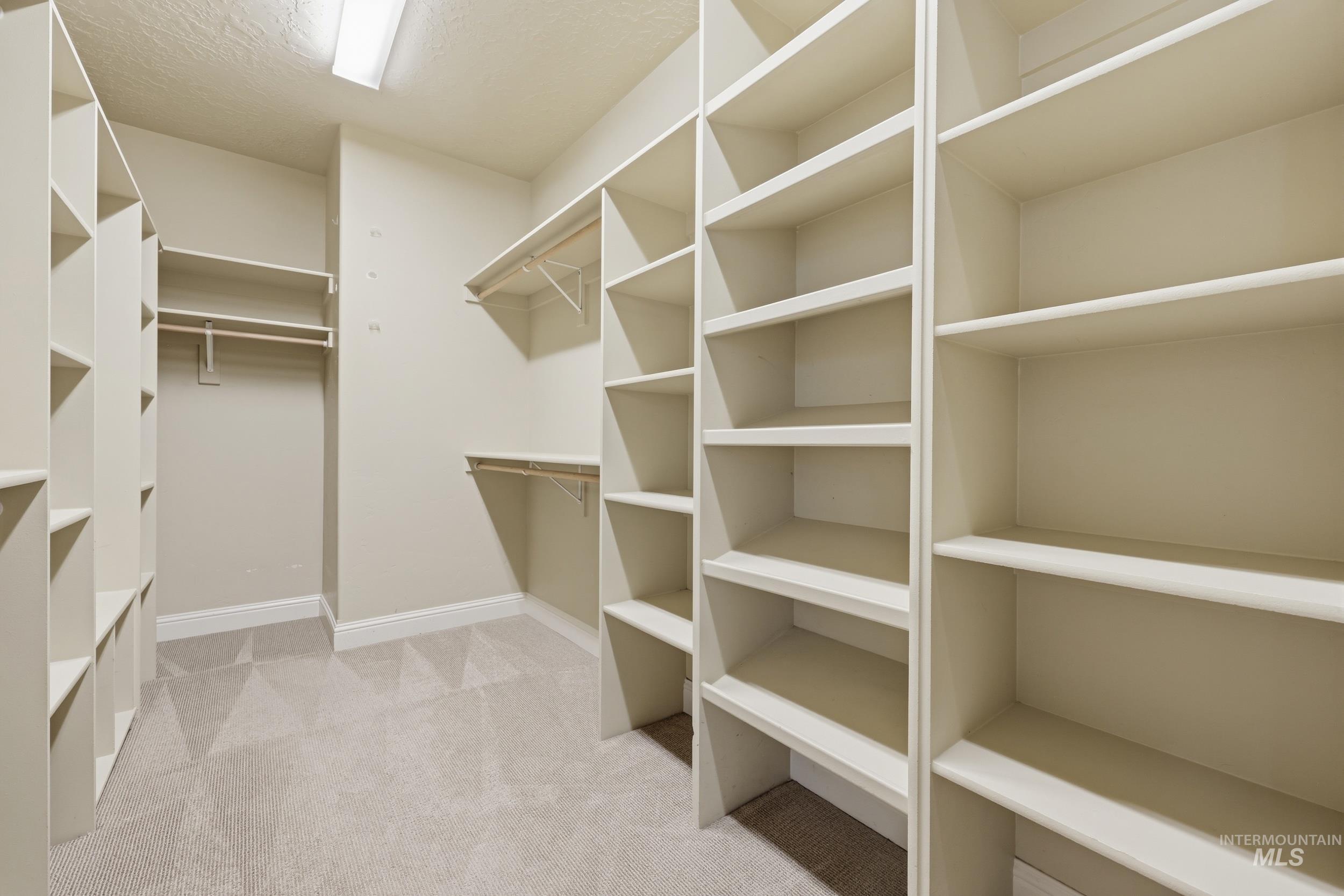 4832 S Nickel Creek Ave Property Photo 11