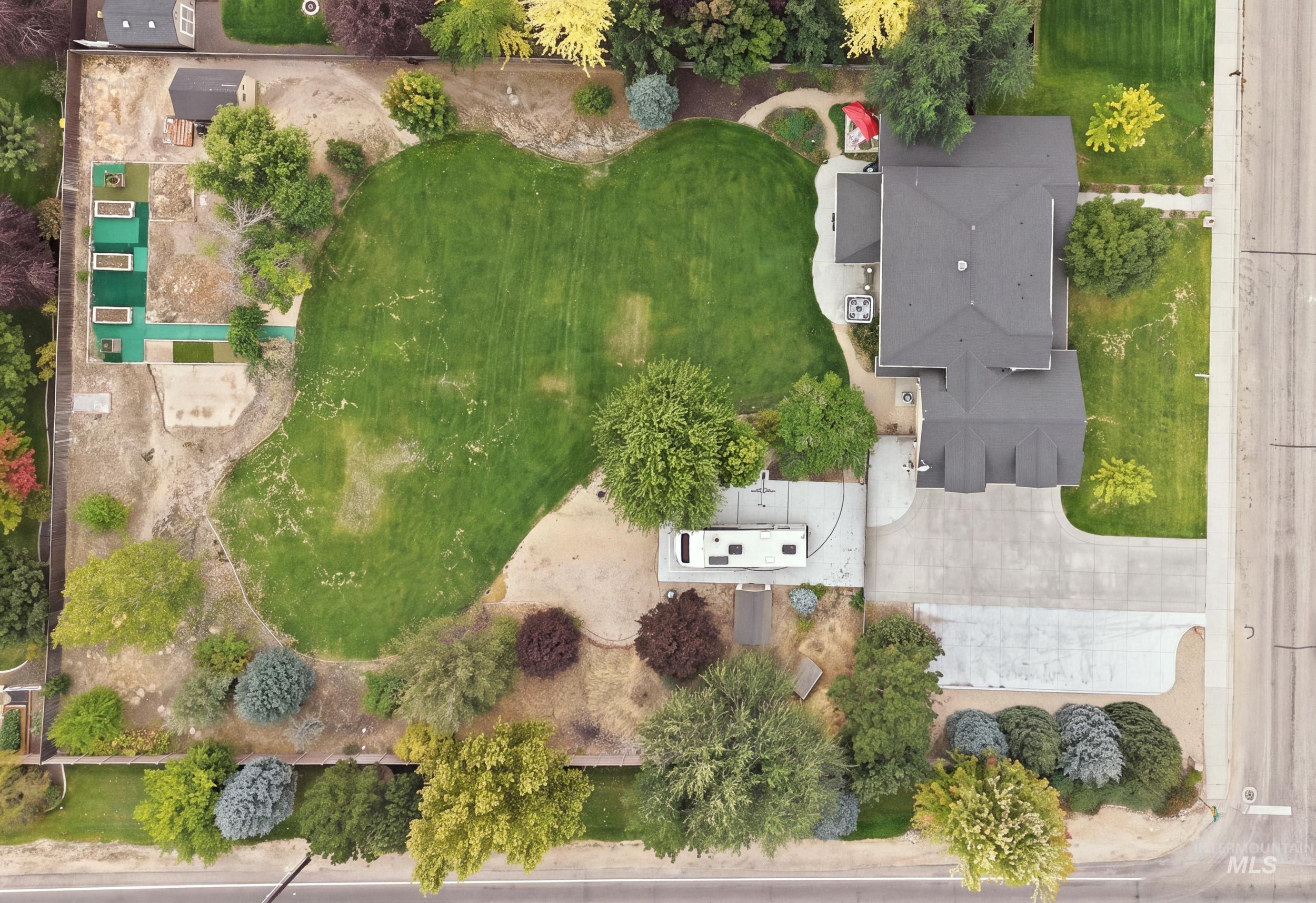 4832 S Nickel Creek Ave Property Photo 25