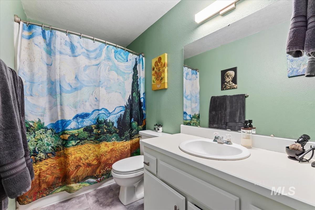 6879 W Maxwell Ln Property Photo 19