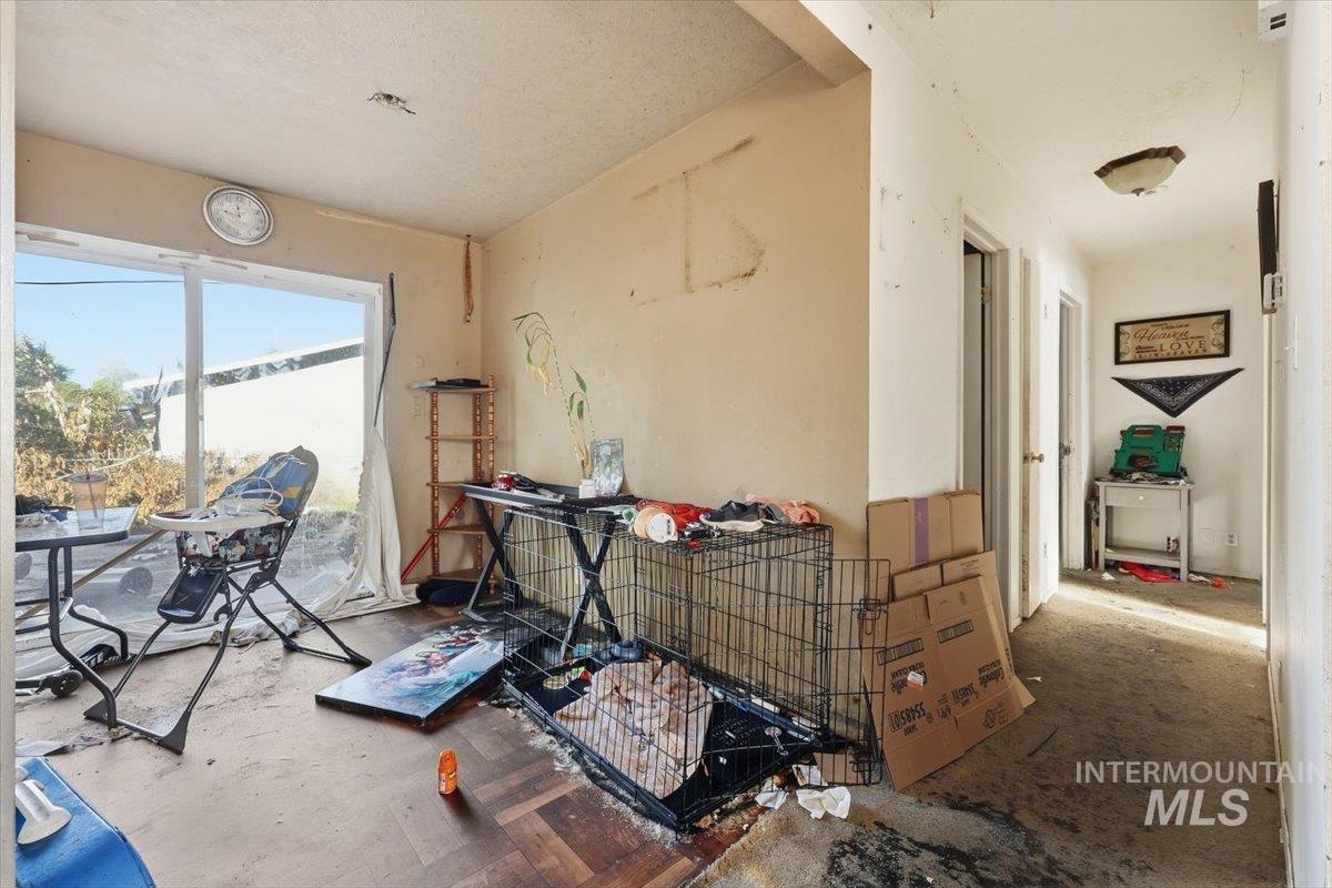 695 Nw 4th St Property Photo 11