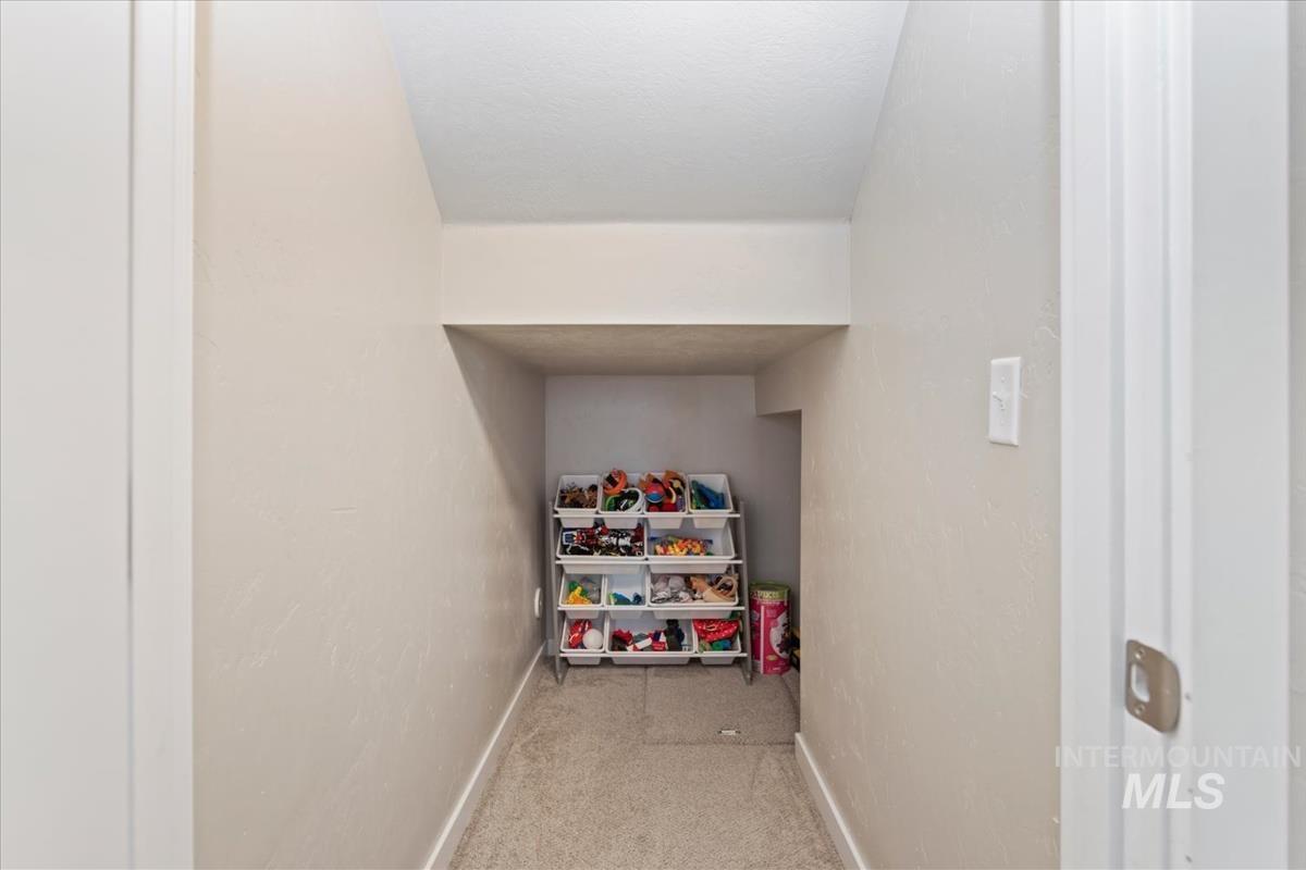 188 W Halpin St Property Photo 23