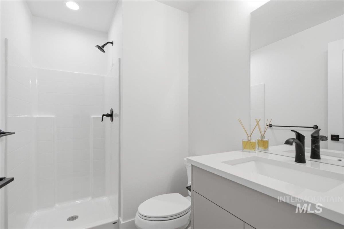 1709 S Federal Way Property Photo 6