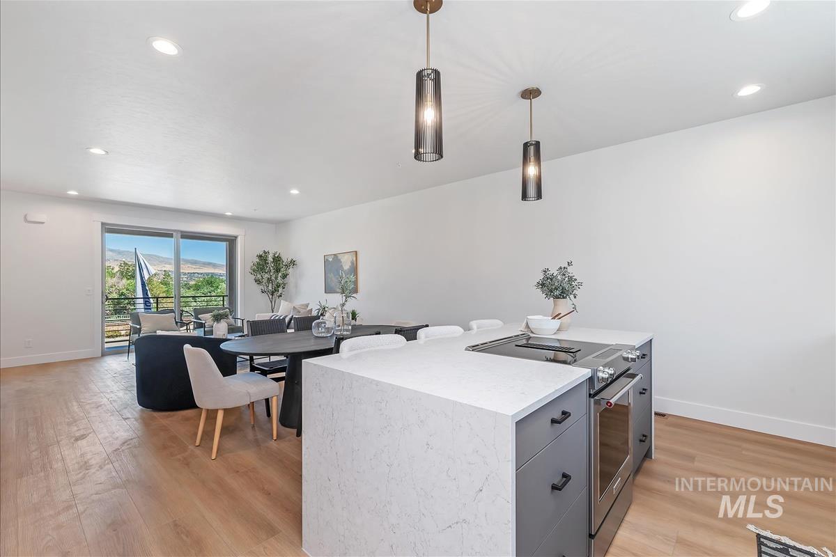 1709 S Federal Way Property Photo 12