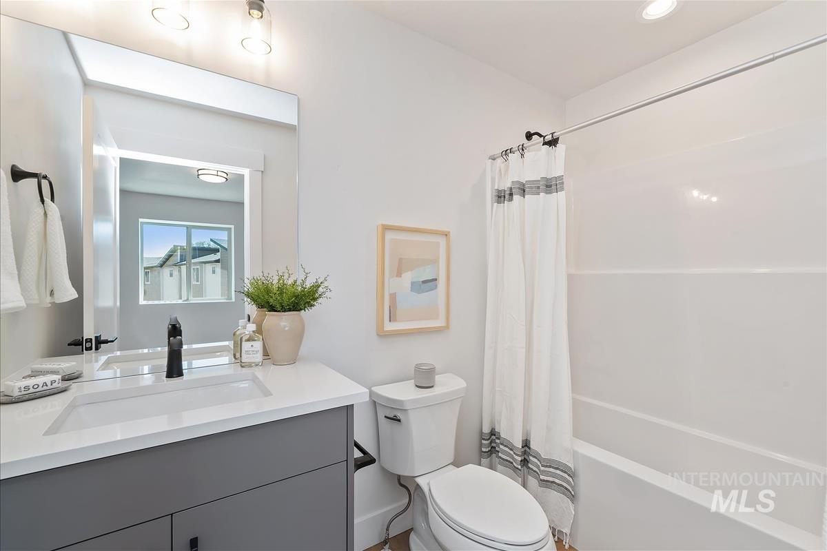 1709 S Federal Way Property Photo 24